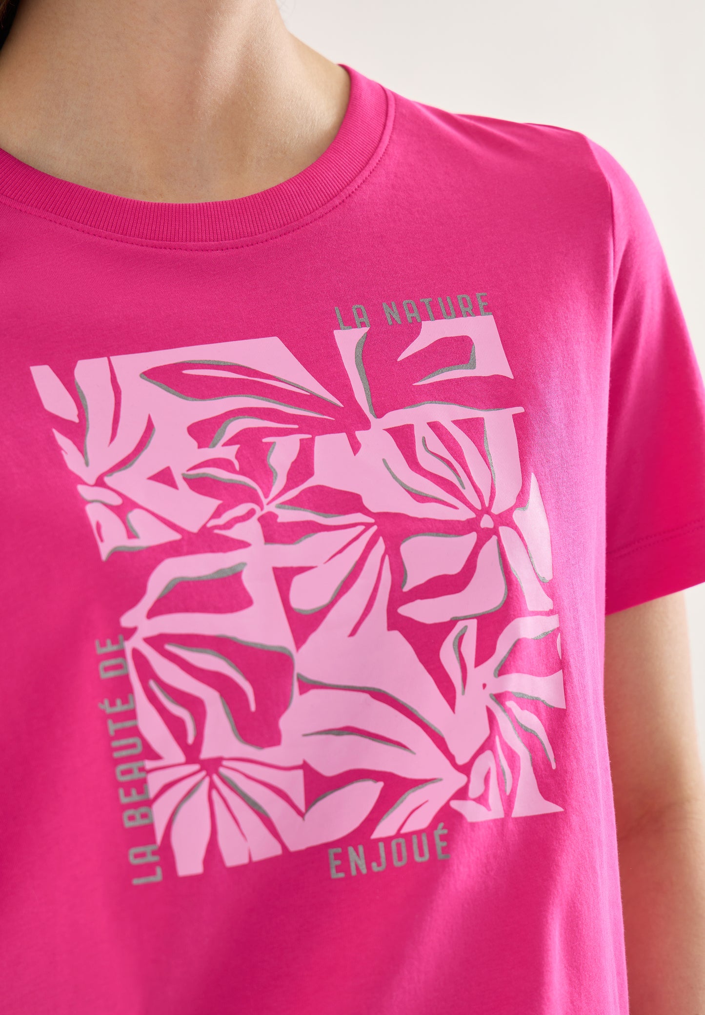 T-Shirt mit Rundhals und Frontprint