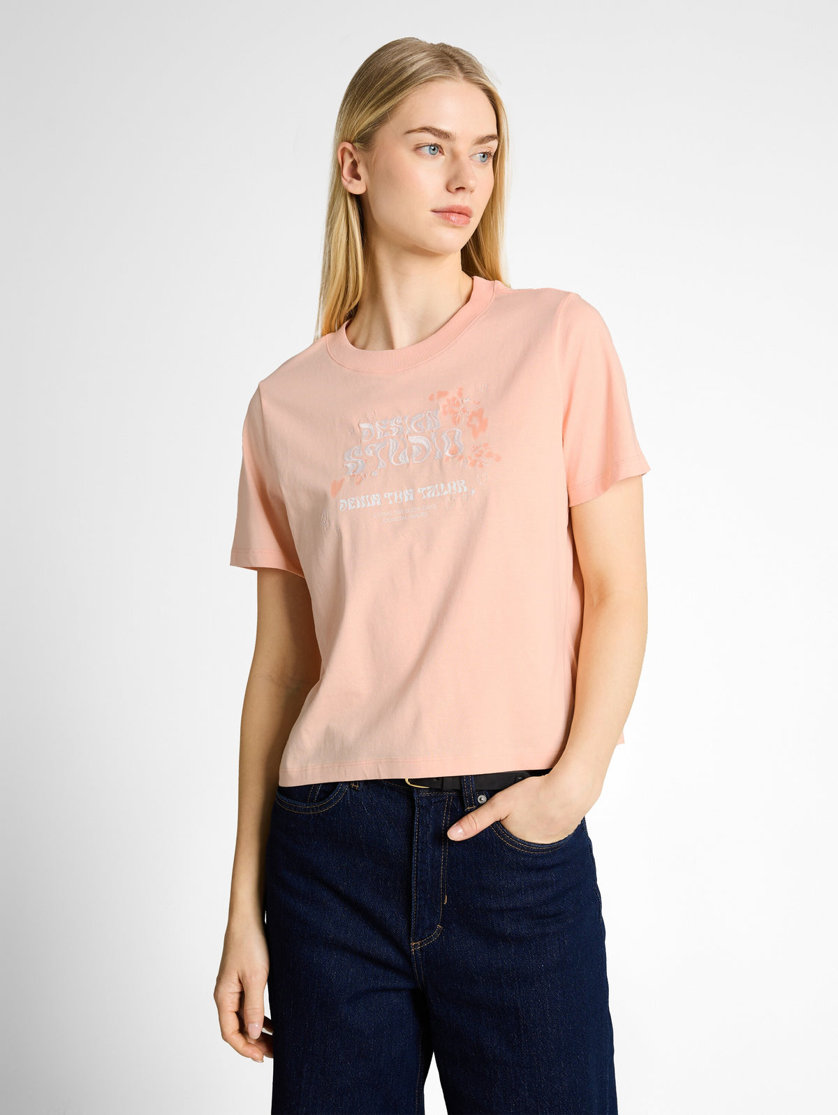 Loose Fit T-Shirt mit Stickerei