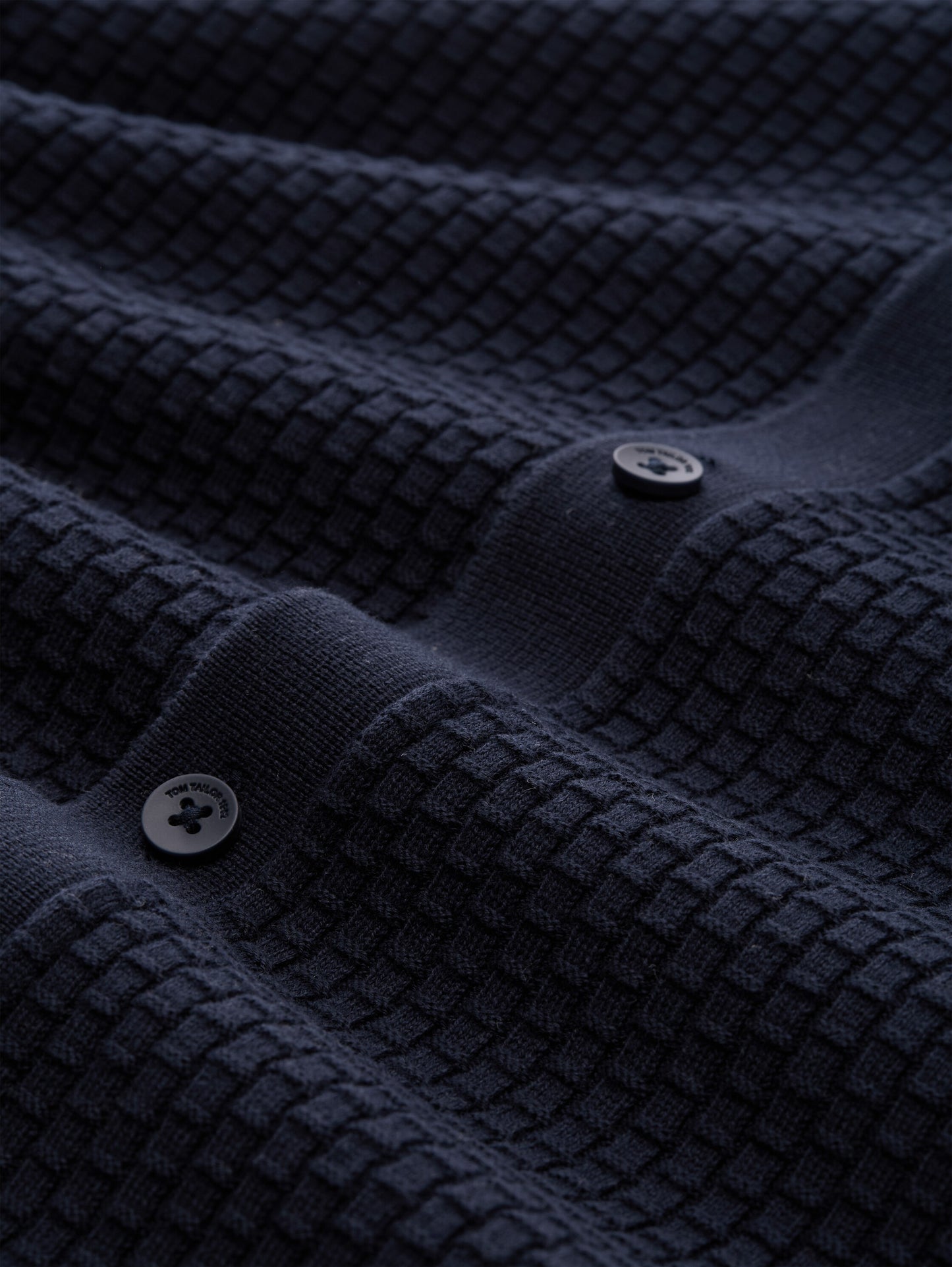 Strickjacke mit Polokragen