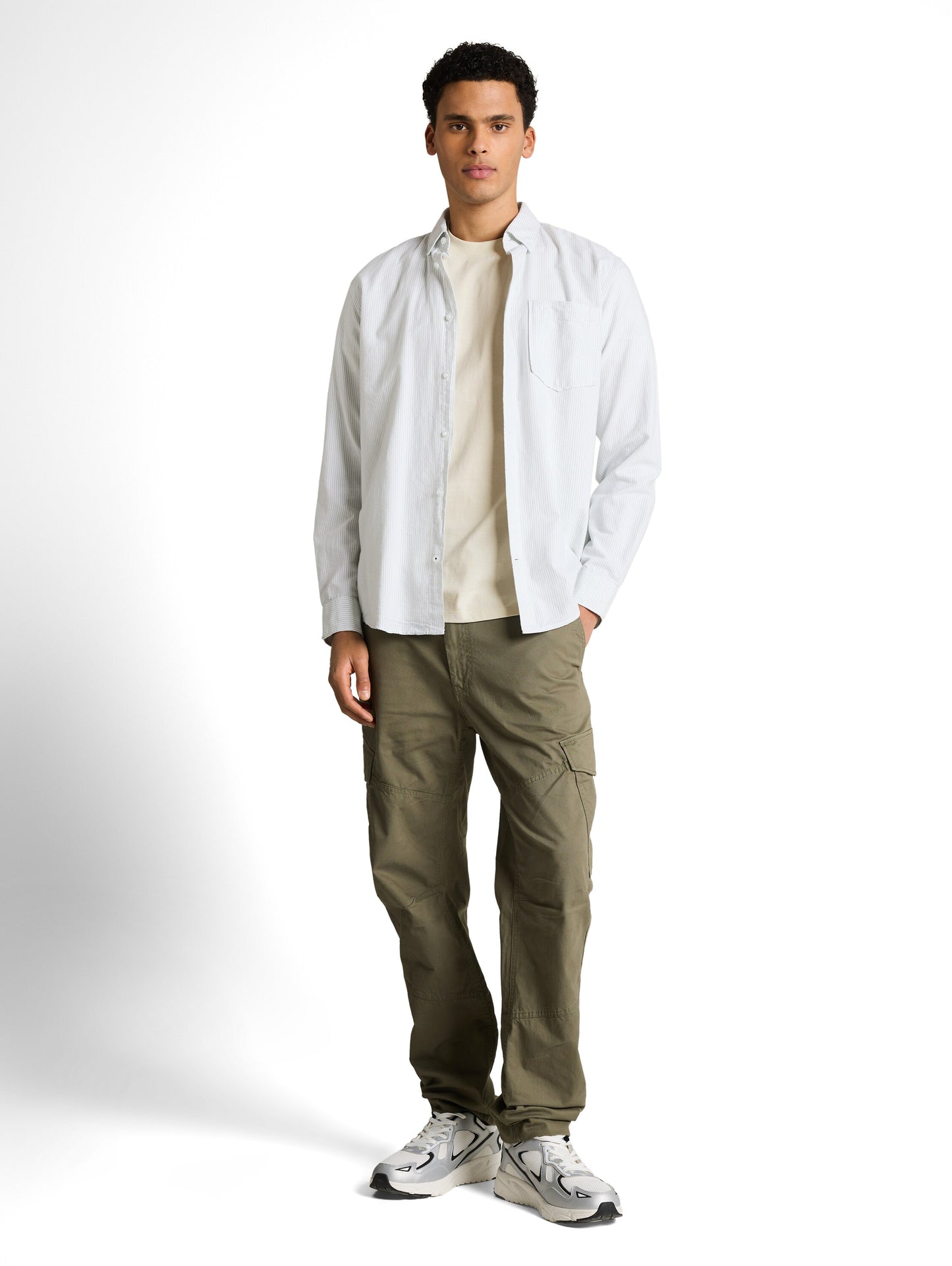 Relaxed Fit T-Shirt mit Rippbündchen
