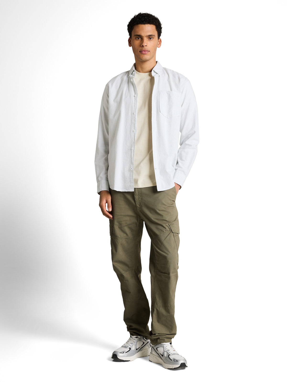 Relaxed Fit T-Shirt mit Rippbündchen