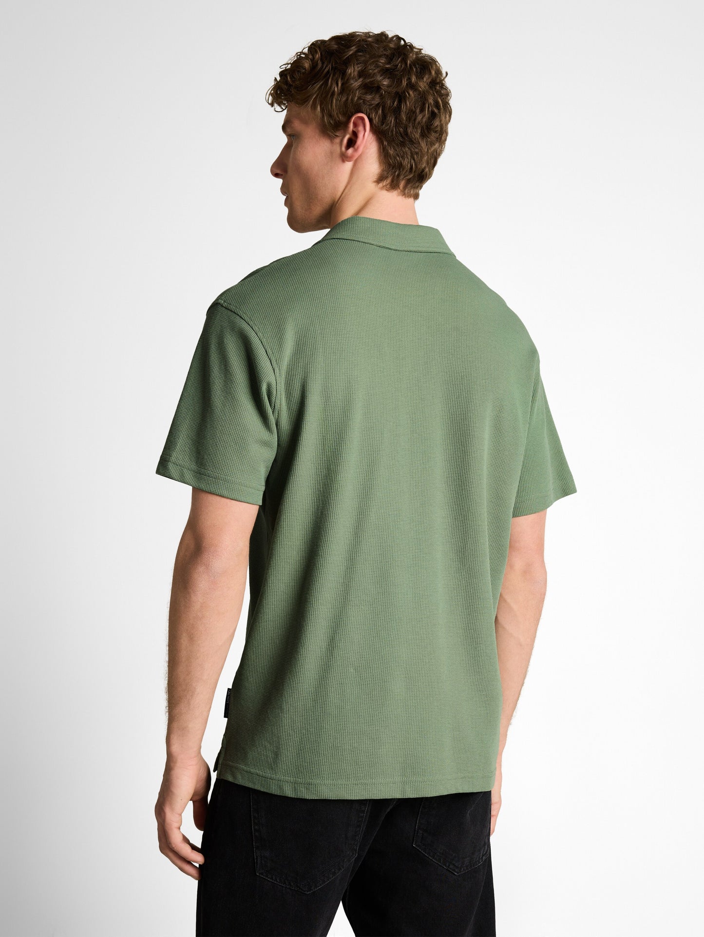 Relaxed Fit Resort Poloshirt mit Waffelstruktur