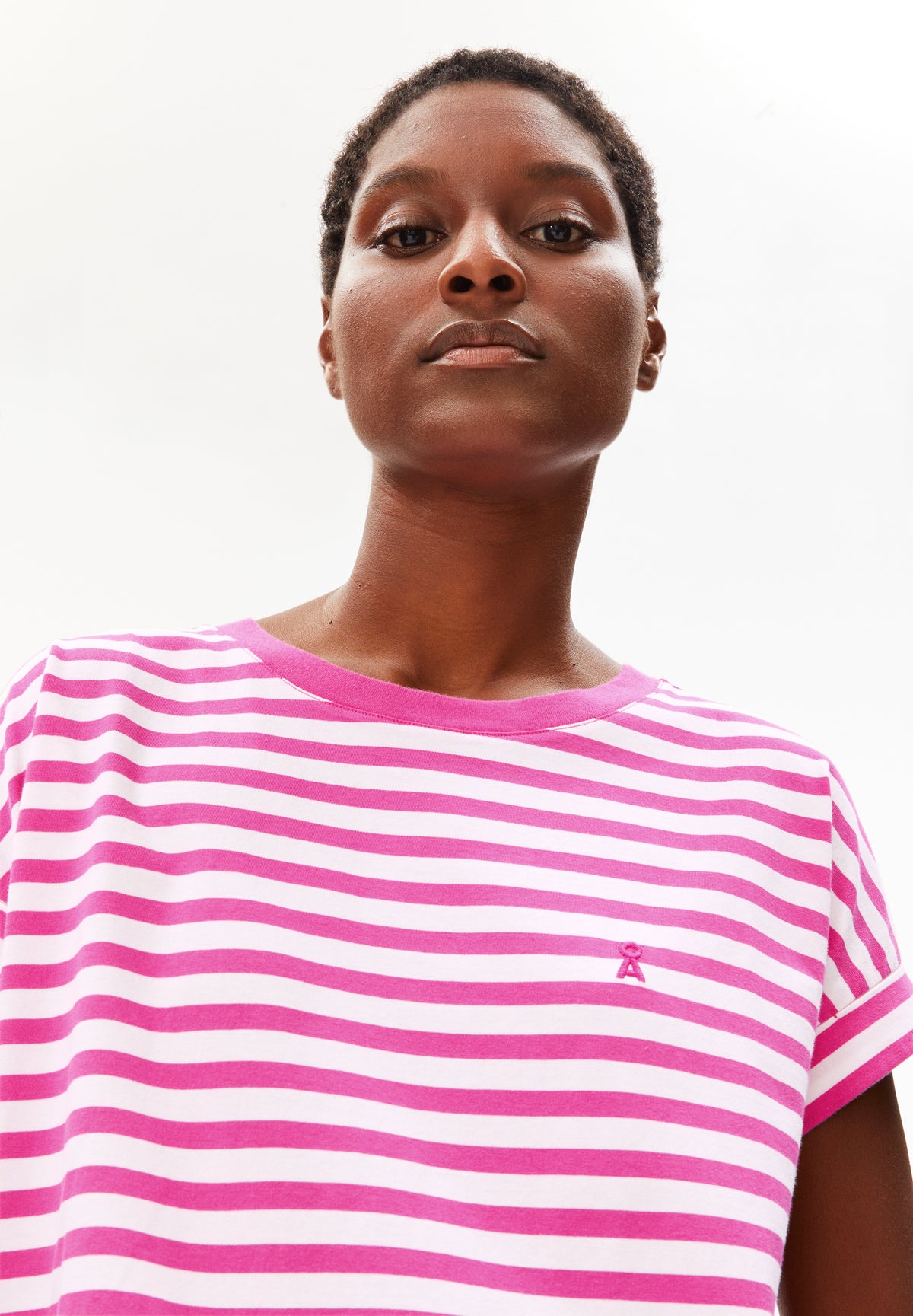 IDAARA STRIPE T-SHIRT