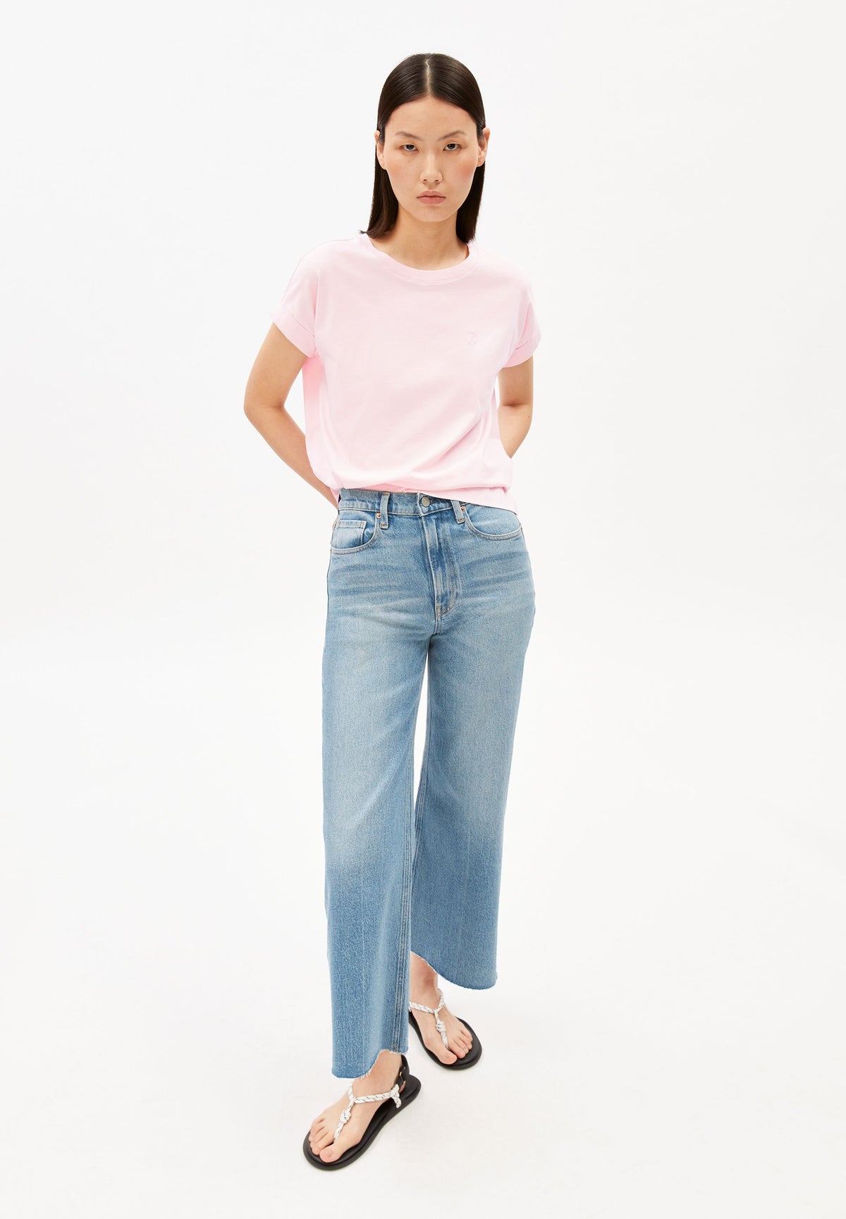 IDAARA T-SHIRT