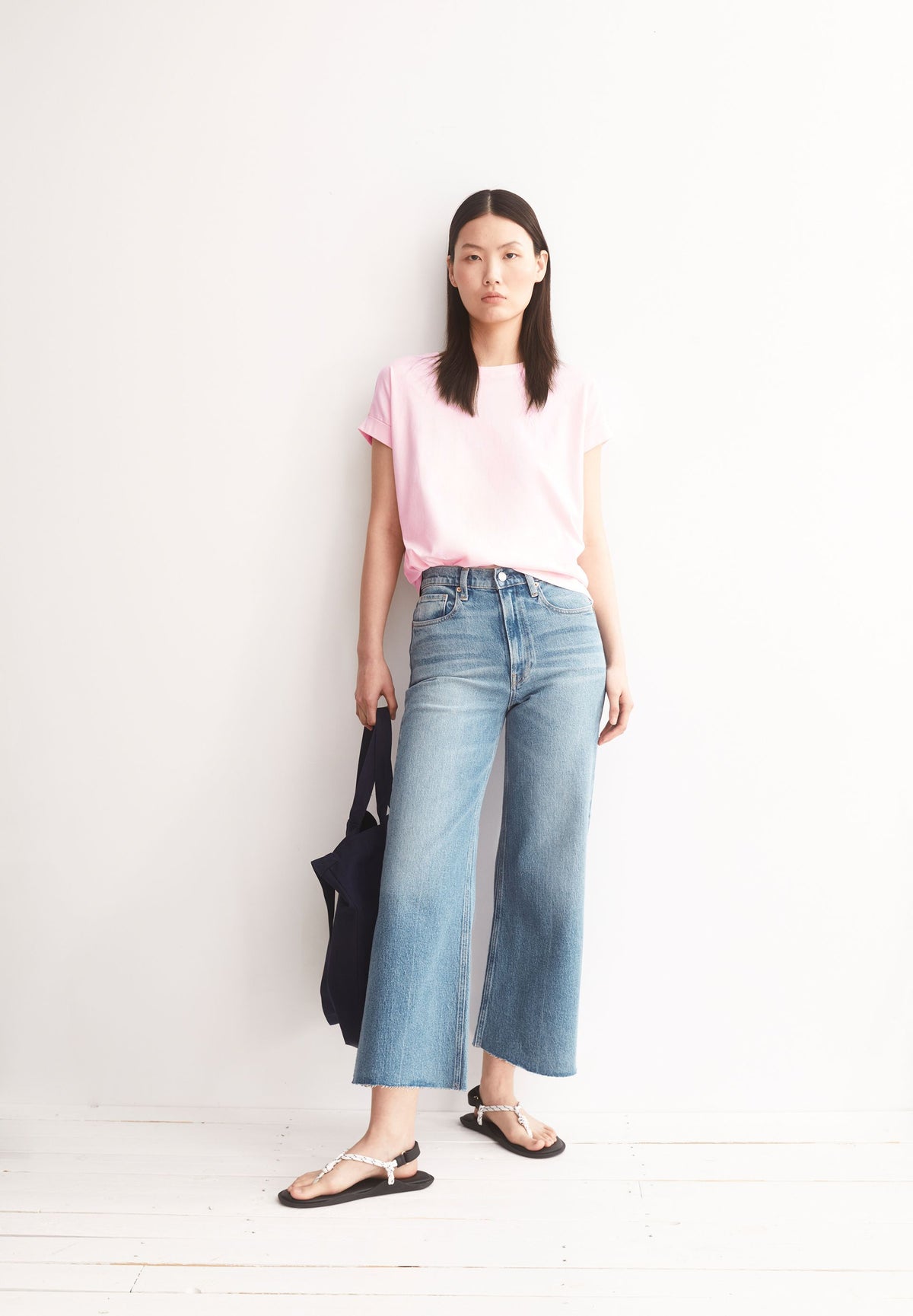 IDAARA T-SHIRT