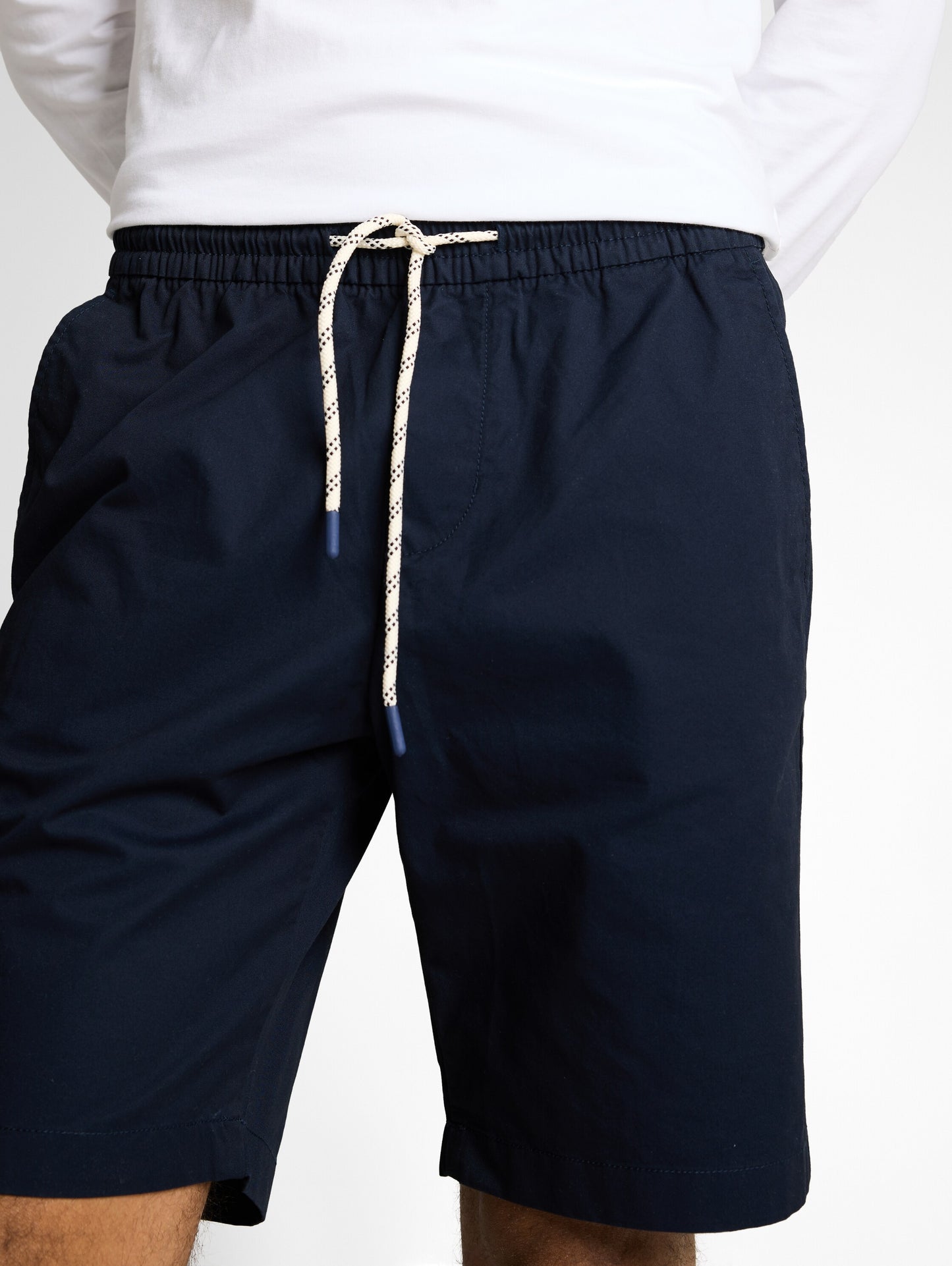 TTREGULAR Shorts aus Baumwolle