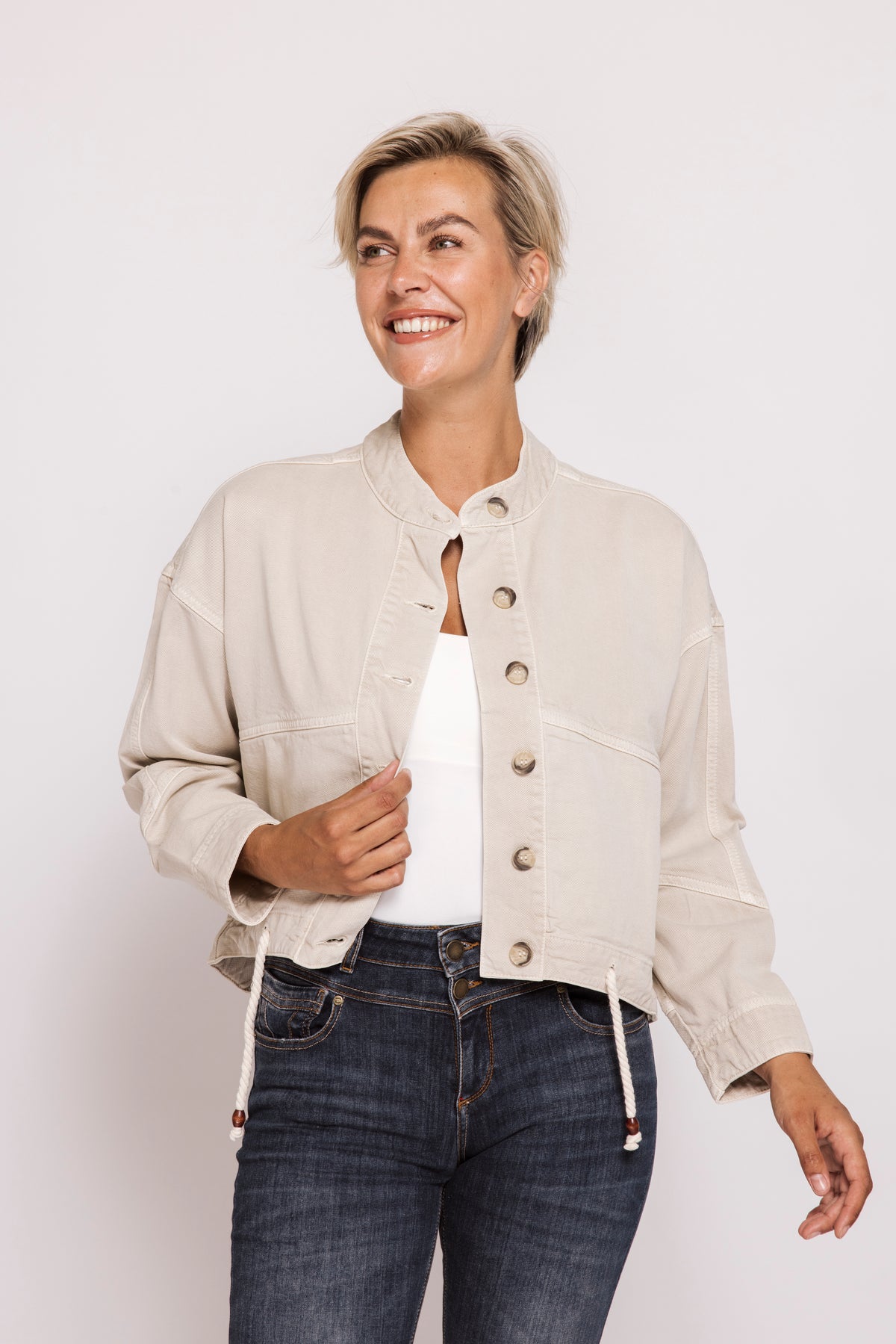Zhrill Jacke Indoor F248 sand