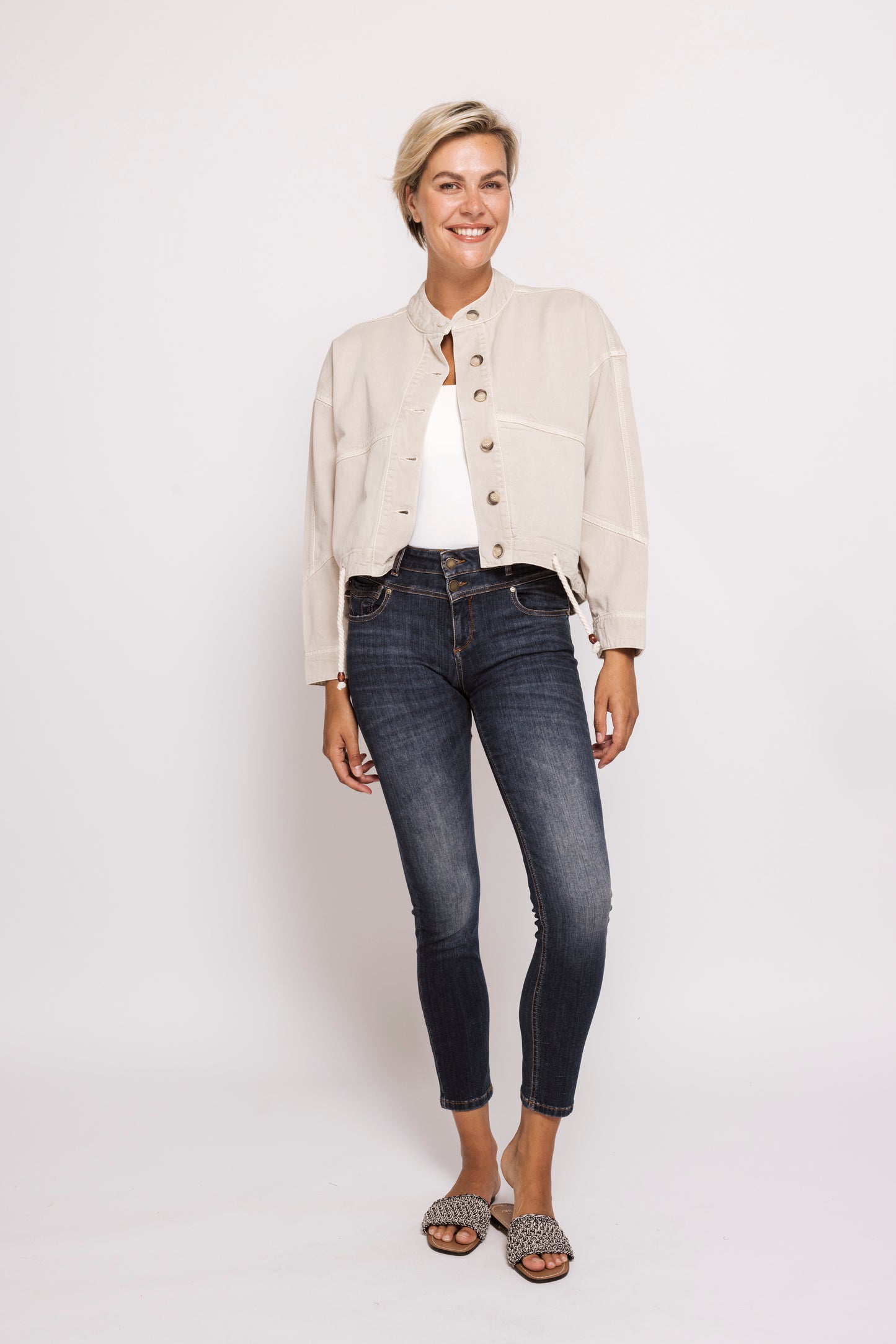 Zhrill Jacke Indoor F248 sand