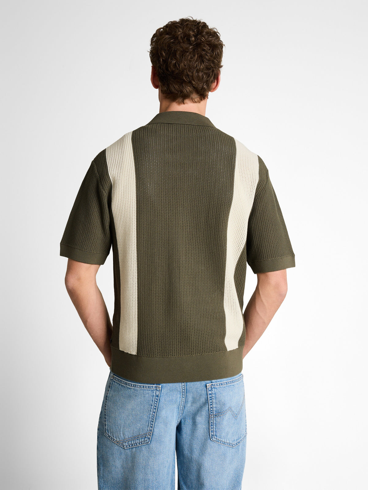 Strickhemd mit Resort Kragen und Knopfleiste