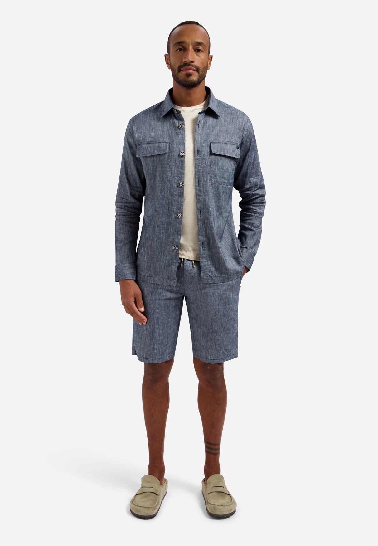 Short Chino With Linen