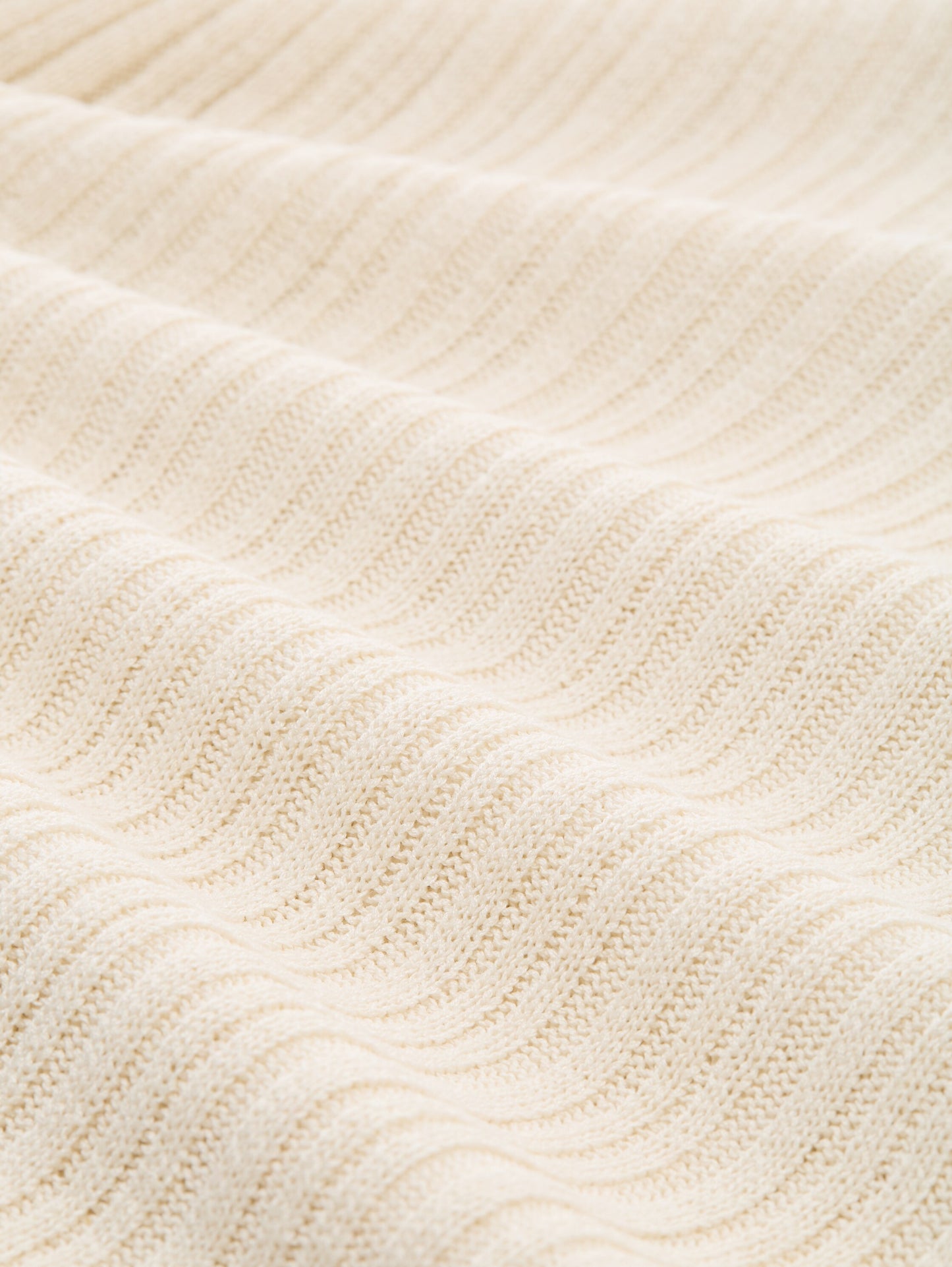 Stricktop mit V-Ausschnitt