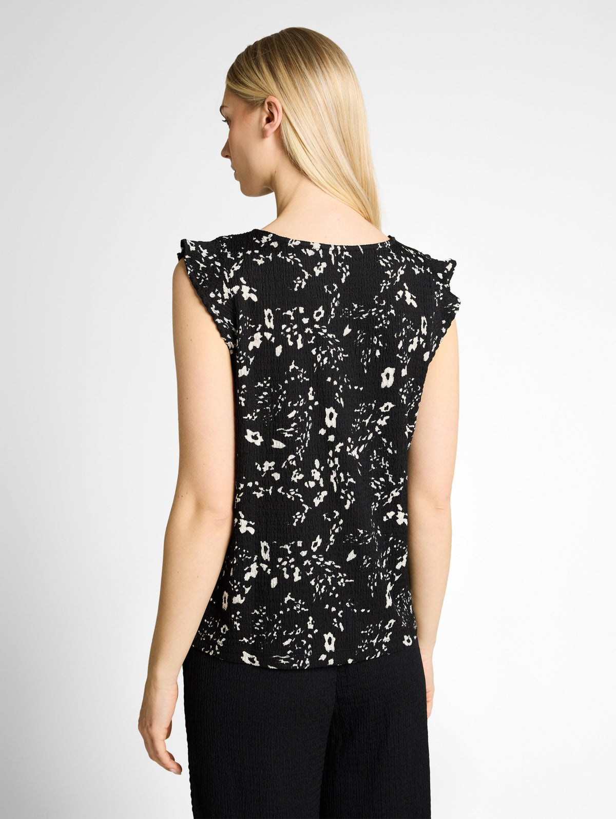 Loose Fit Crinkle Top mit Volants