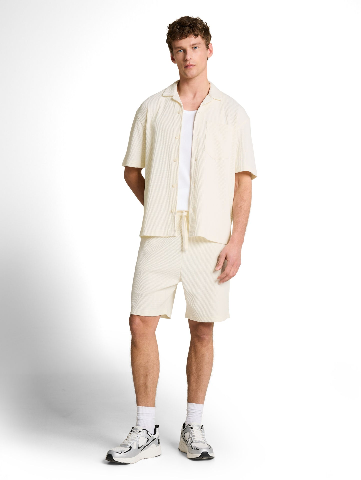 Relaxed Shorts mit Waffelstruktur