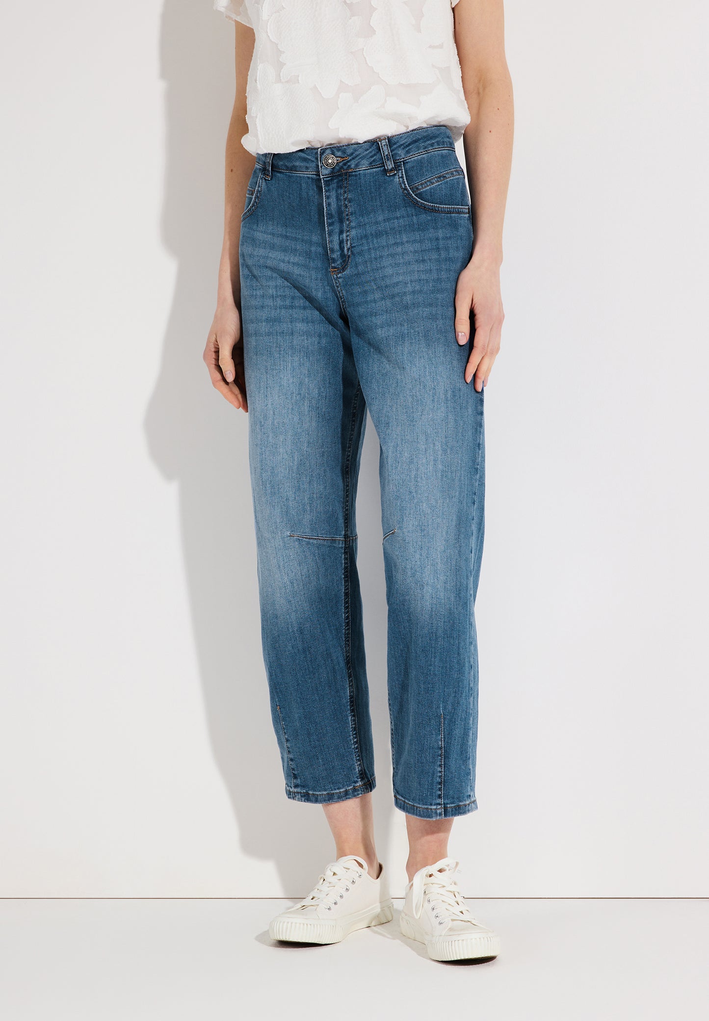Barrel Jeans
