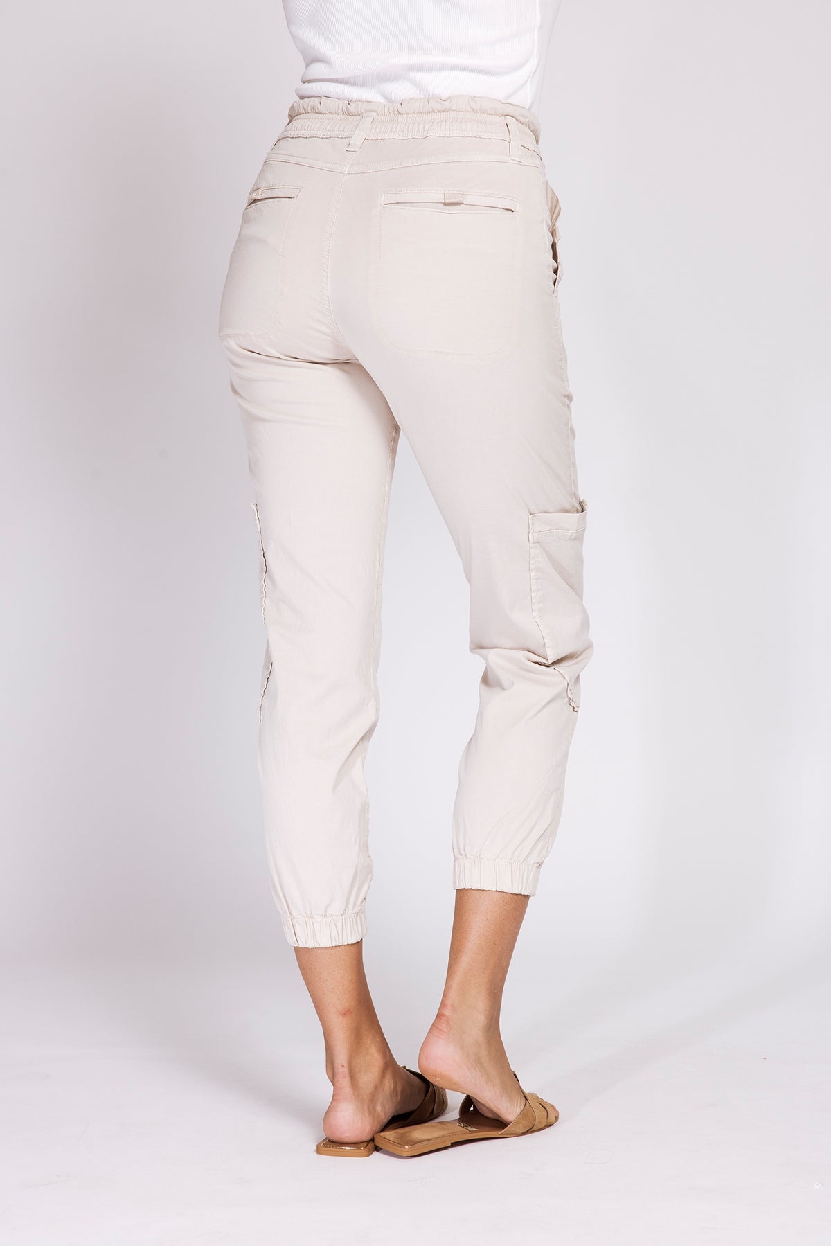 Zhrill Hose sportiv F248 sand