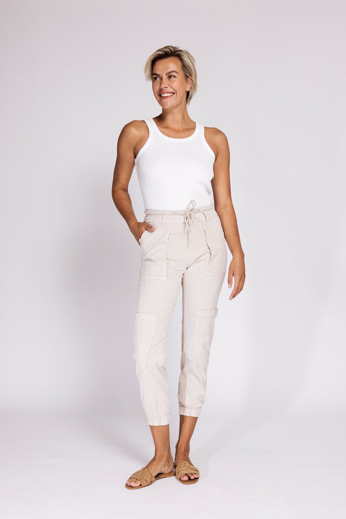 Zhrill Hose sportiv F248 sand