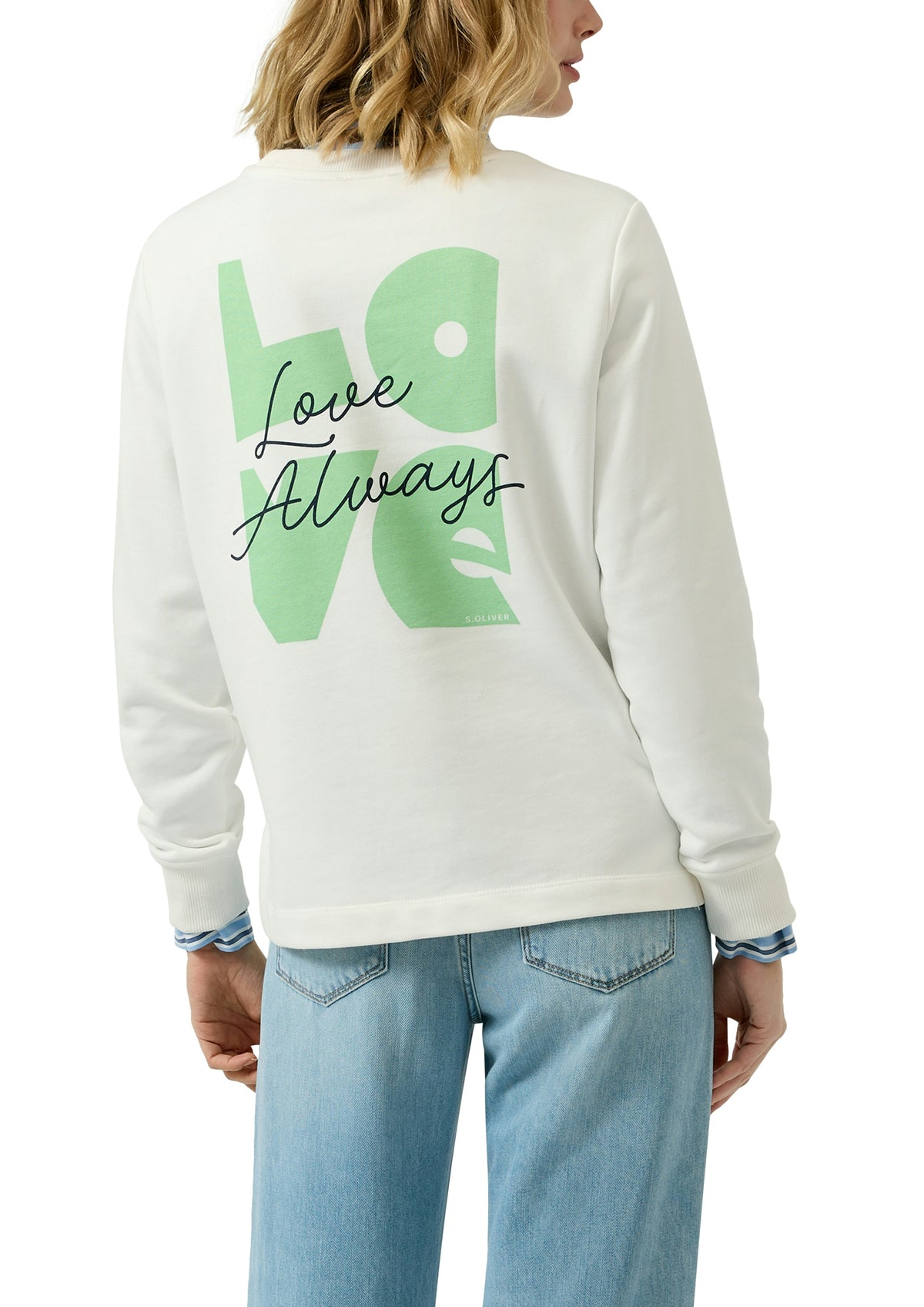 Sweatshirt