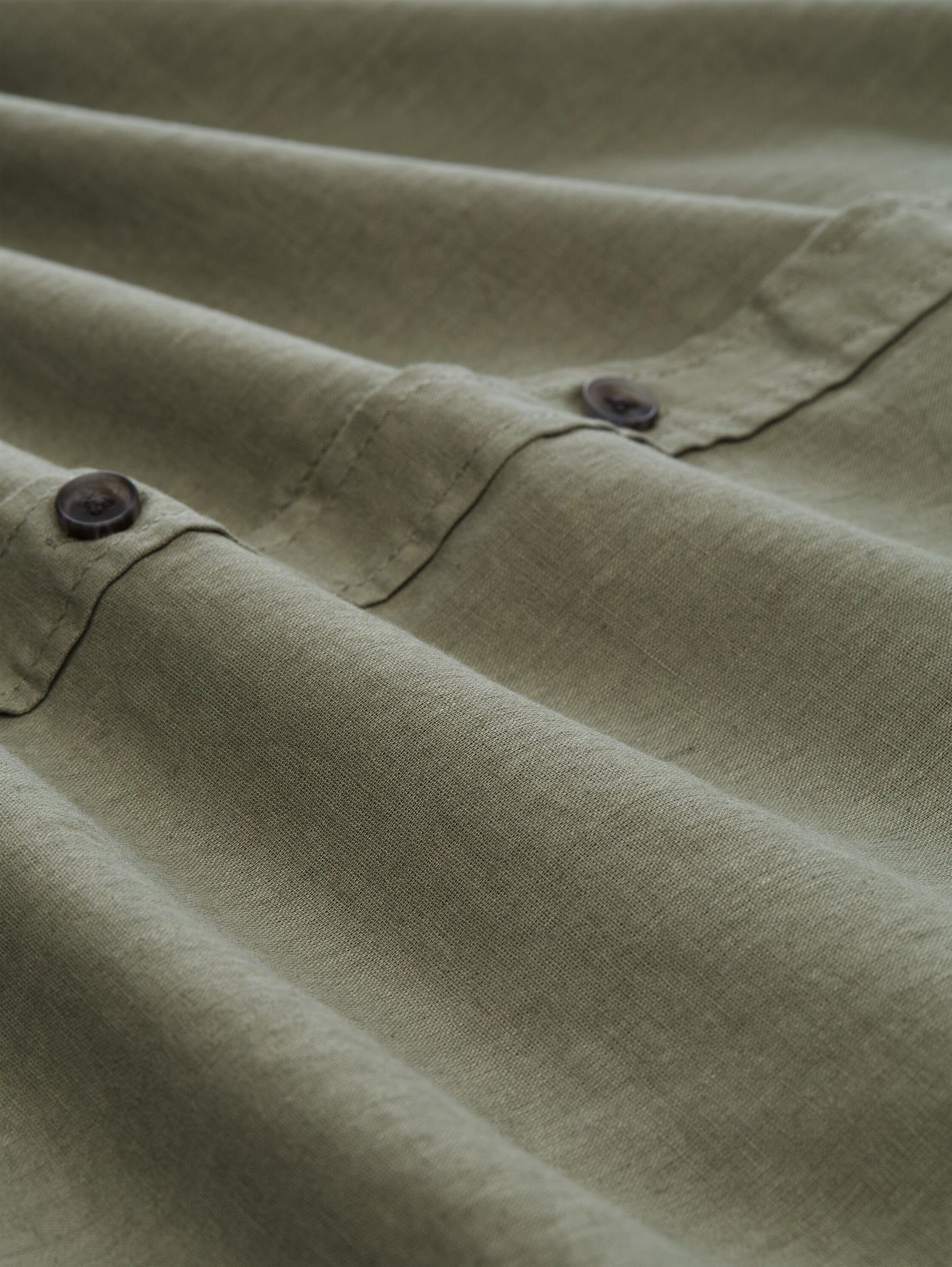 Relaxed Fit Kurzarmhemd mit Leinenanteil