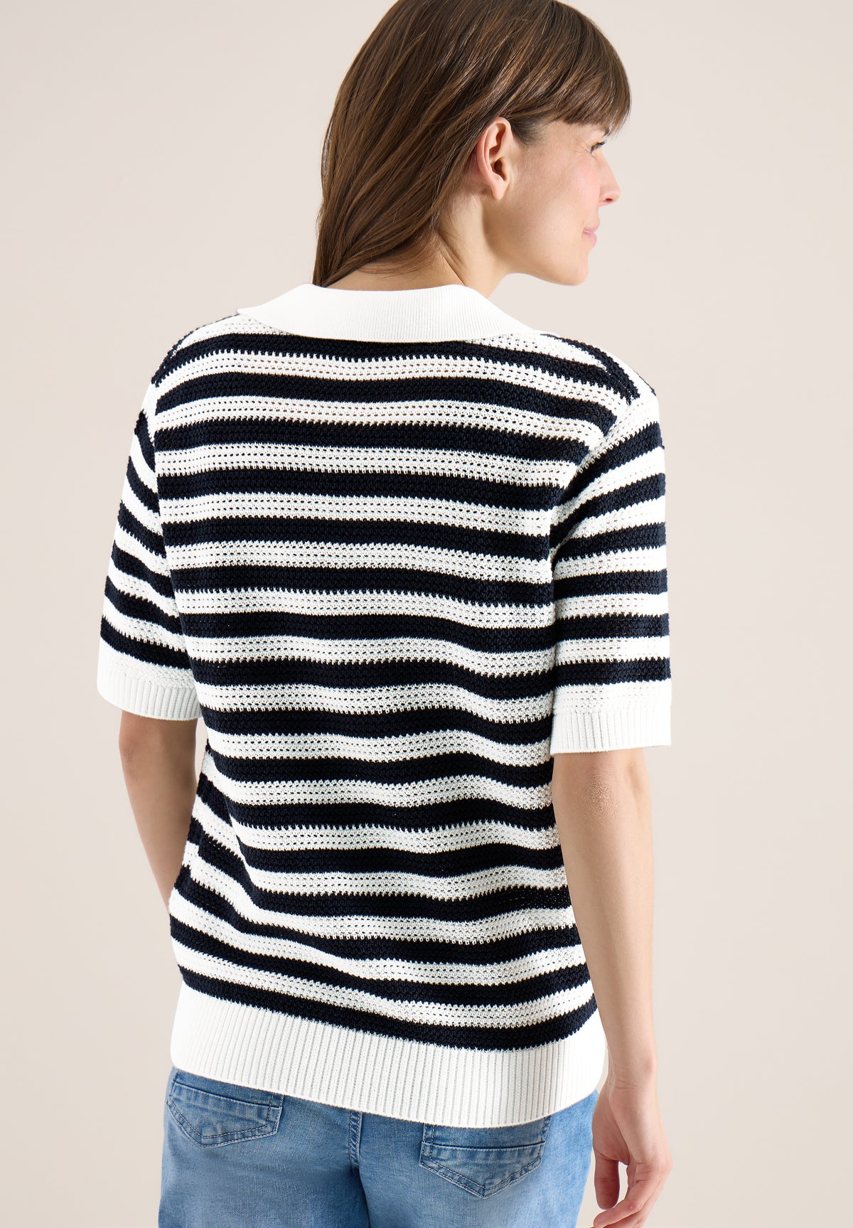 Kurzarm Poloshirt in Crochet-Qualität