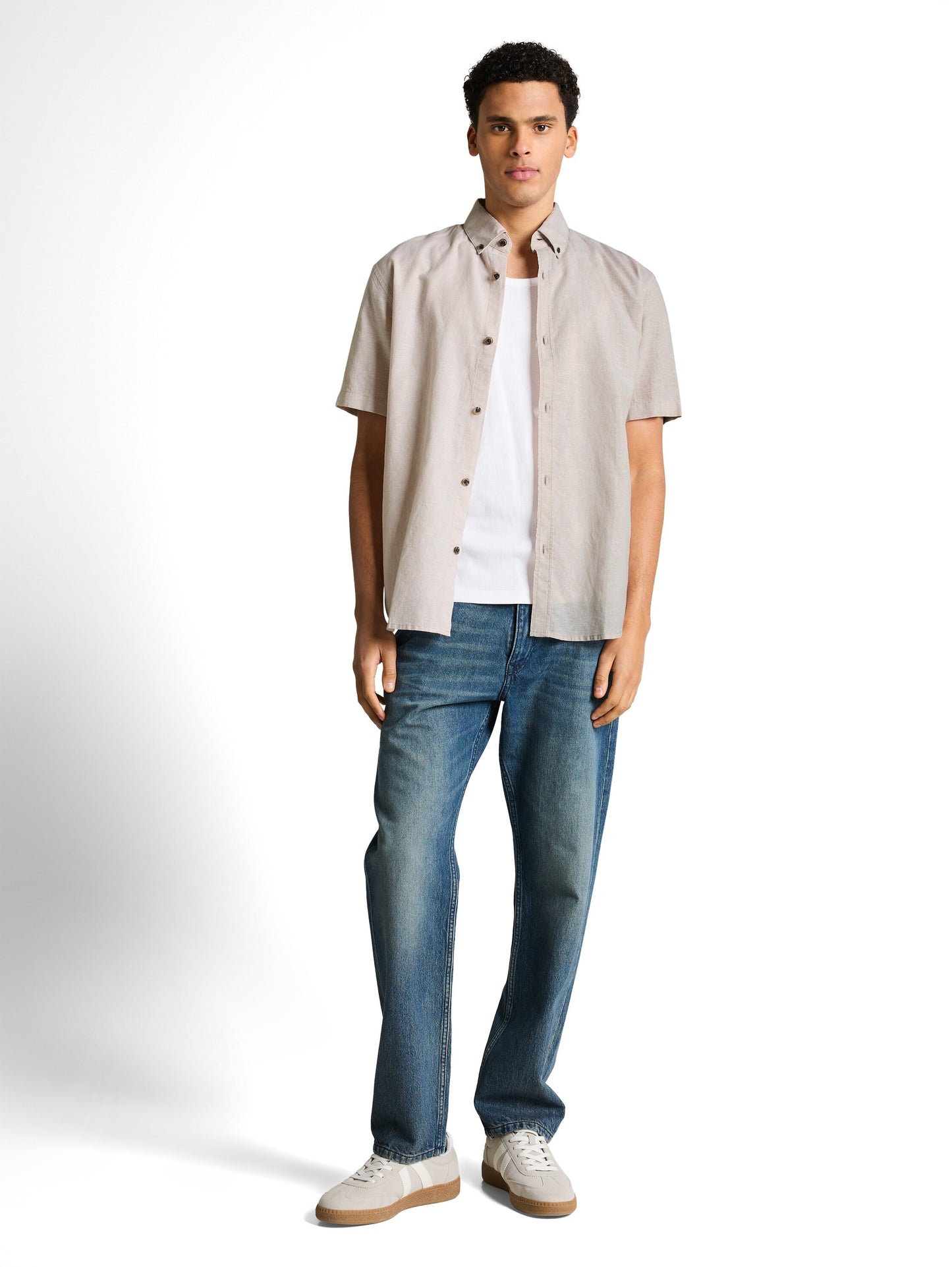 Relaxed Fit Kurzarmhemd mit Leinenanteil