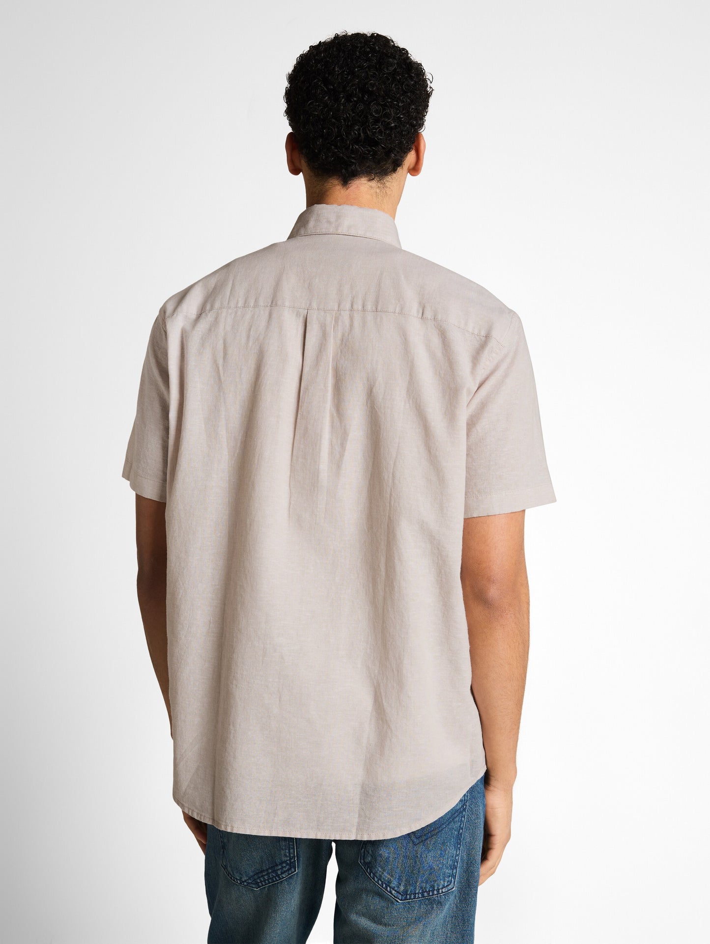 Relaxed Fit Kurzarmhemd mit Leinenanteil
