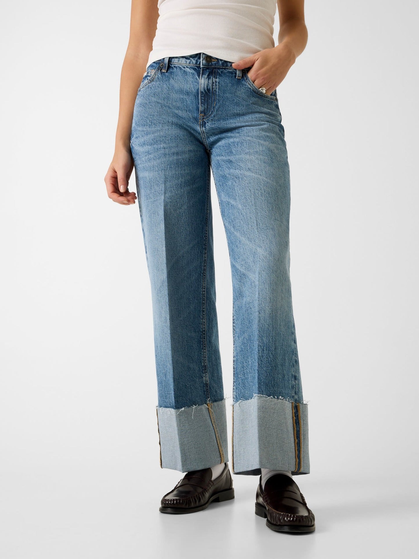 GJ WIDE LEG CUFFED