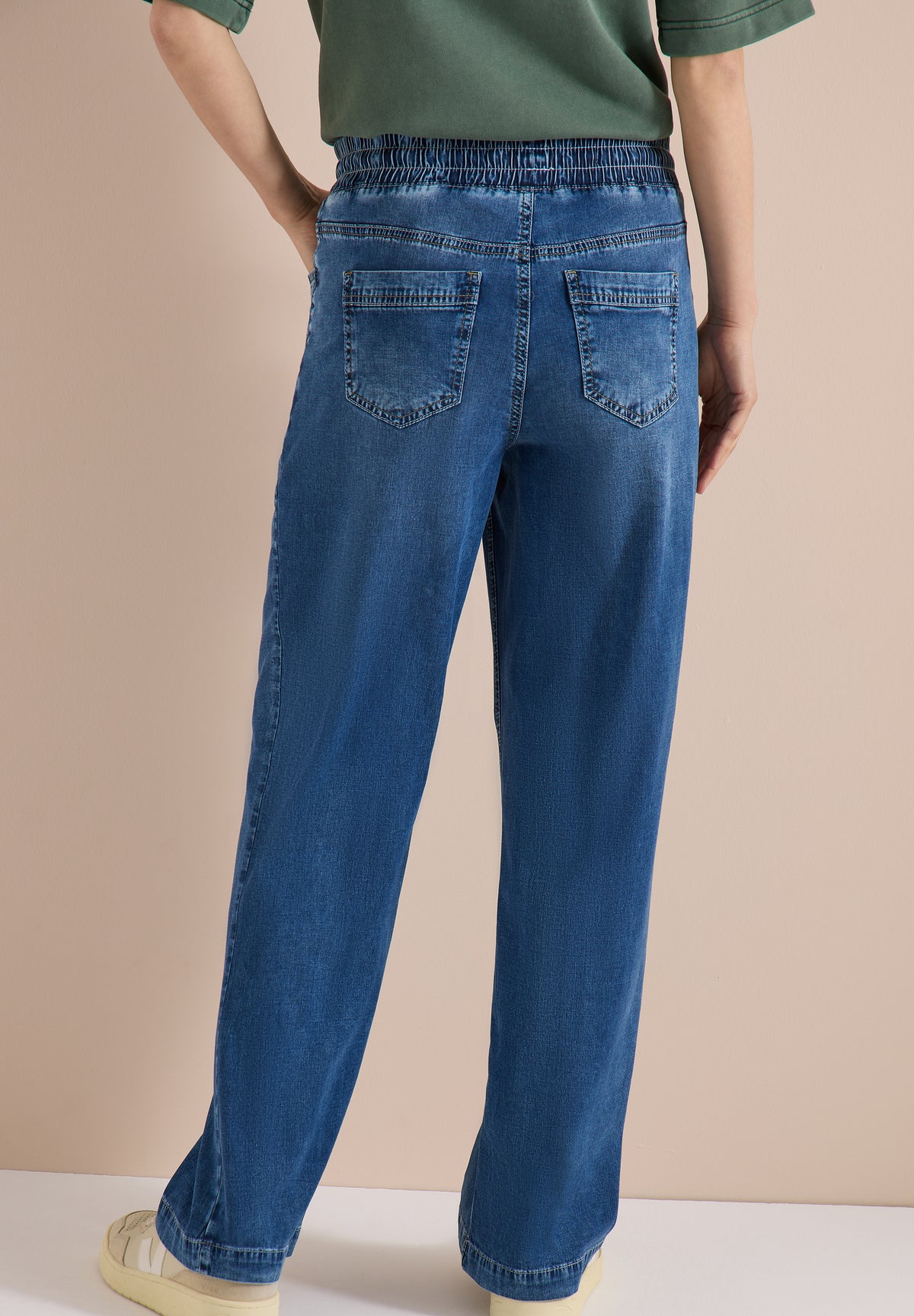 High Waist Wide Leg Jeans im Loose Fit