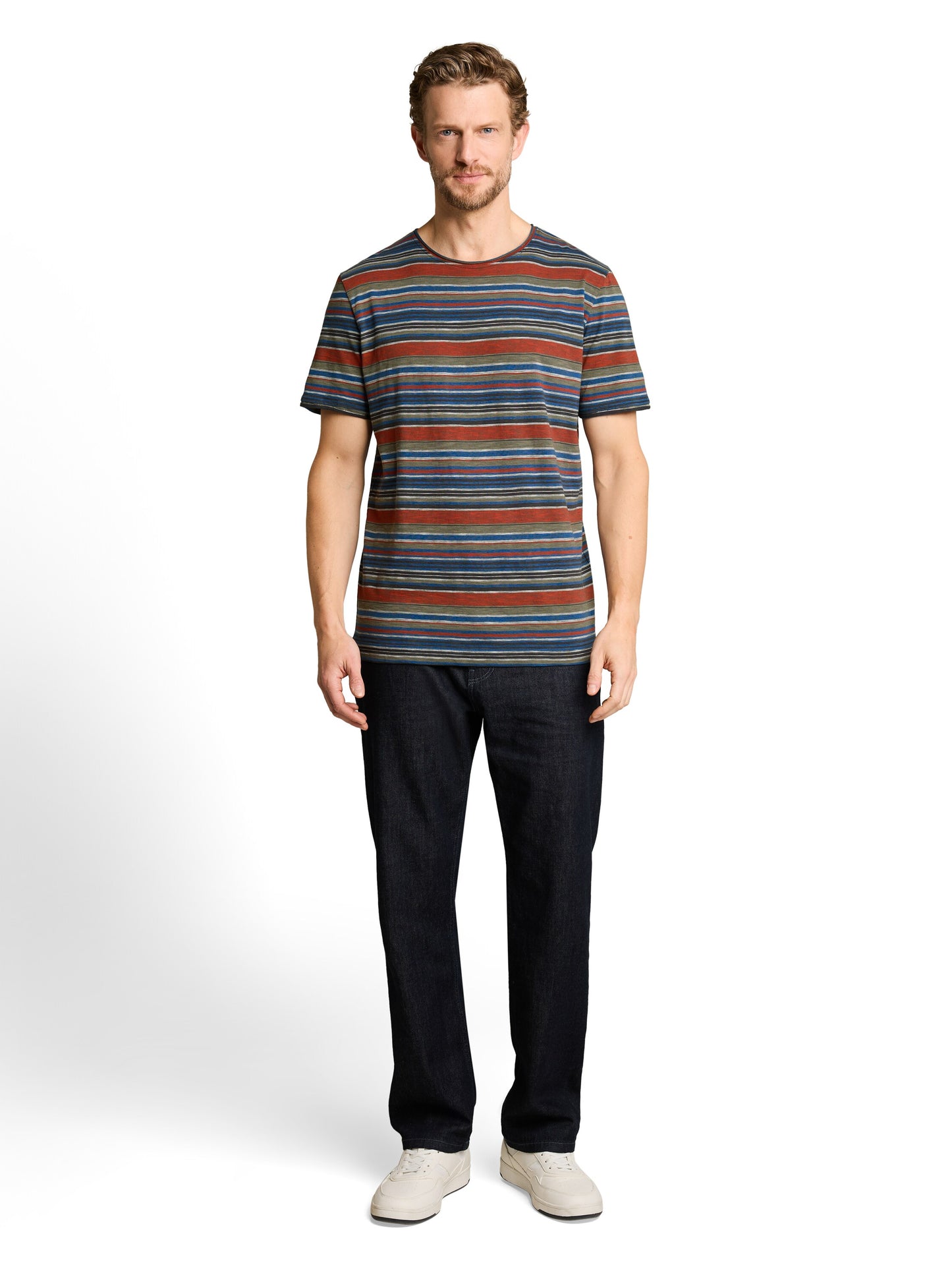 T-Shirt mit feinen Streifen