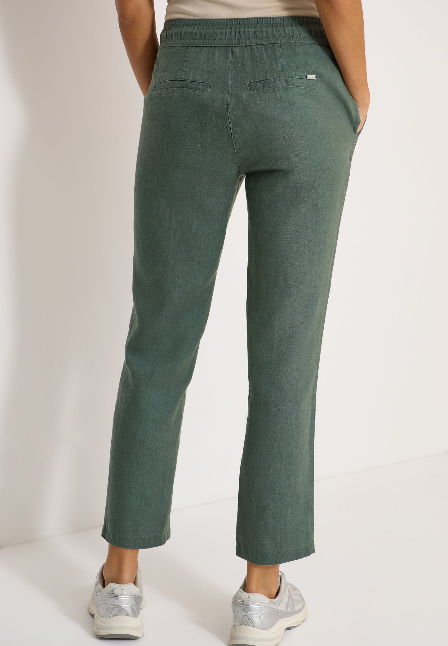 Slim Leg Hose aus Leinen im Casual Fit