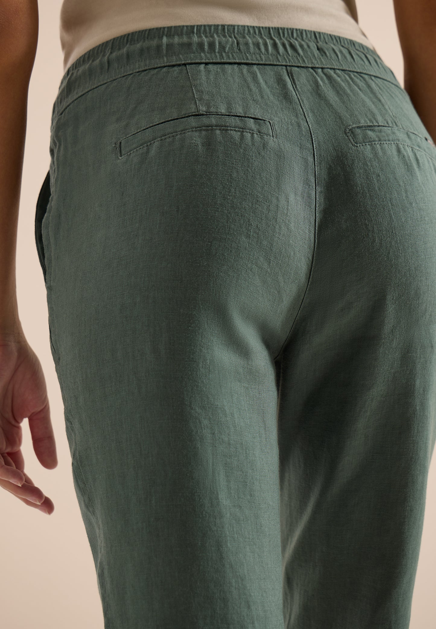Slim Leg Hose aus Leinen im Casual Fit