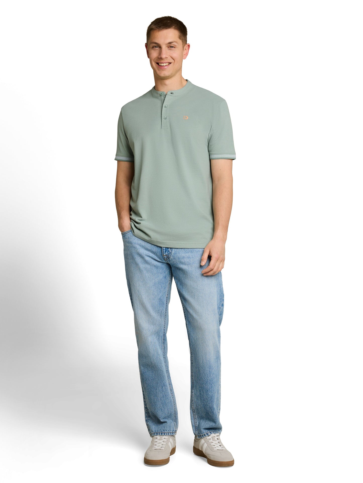 Piqué Poloshirt mit Stehkragen