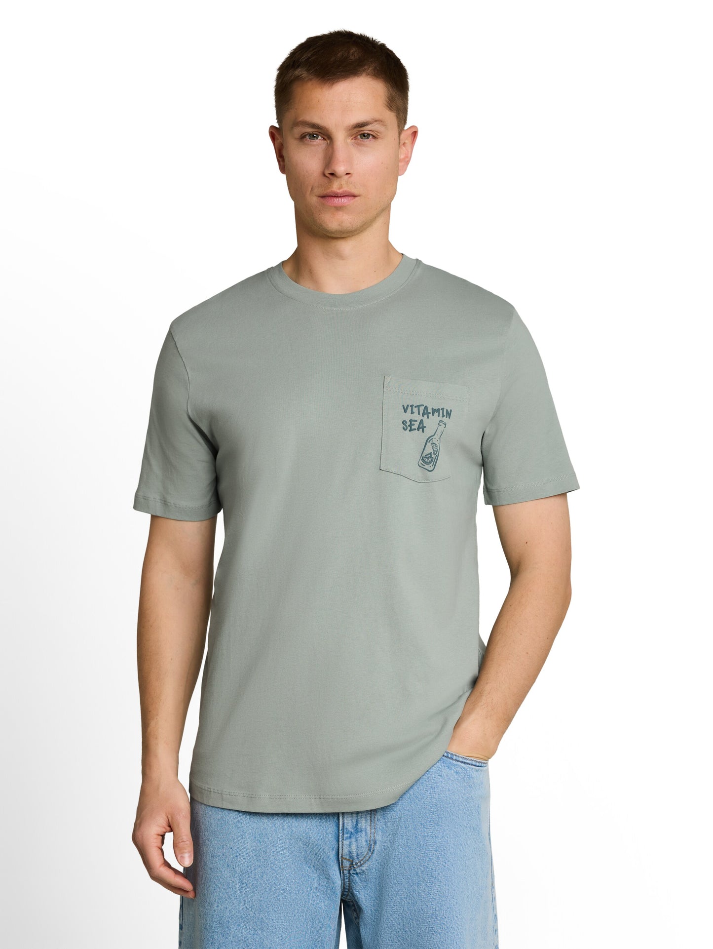 T-Shirt mit Brusttasche mit Print