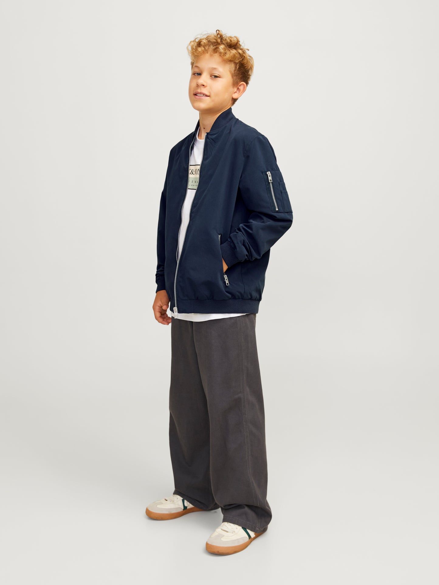 JJERUSH BOMBER NOOS JNR