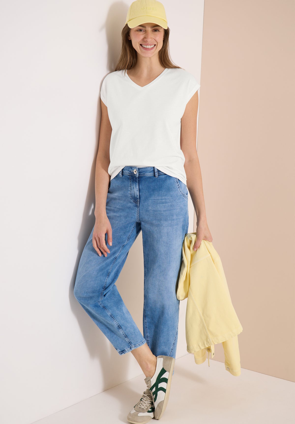 Dropped Shoulder Shirt mit V-Neck