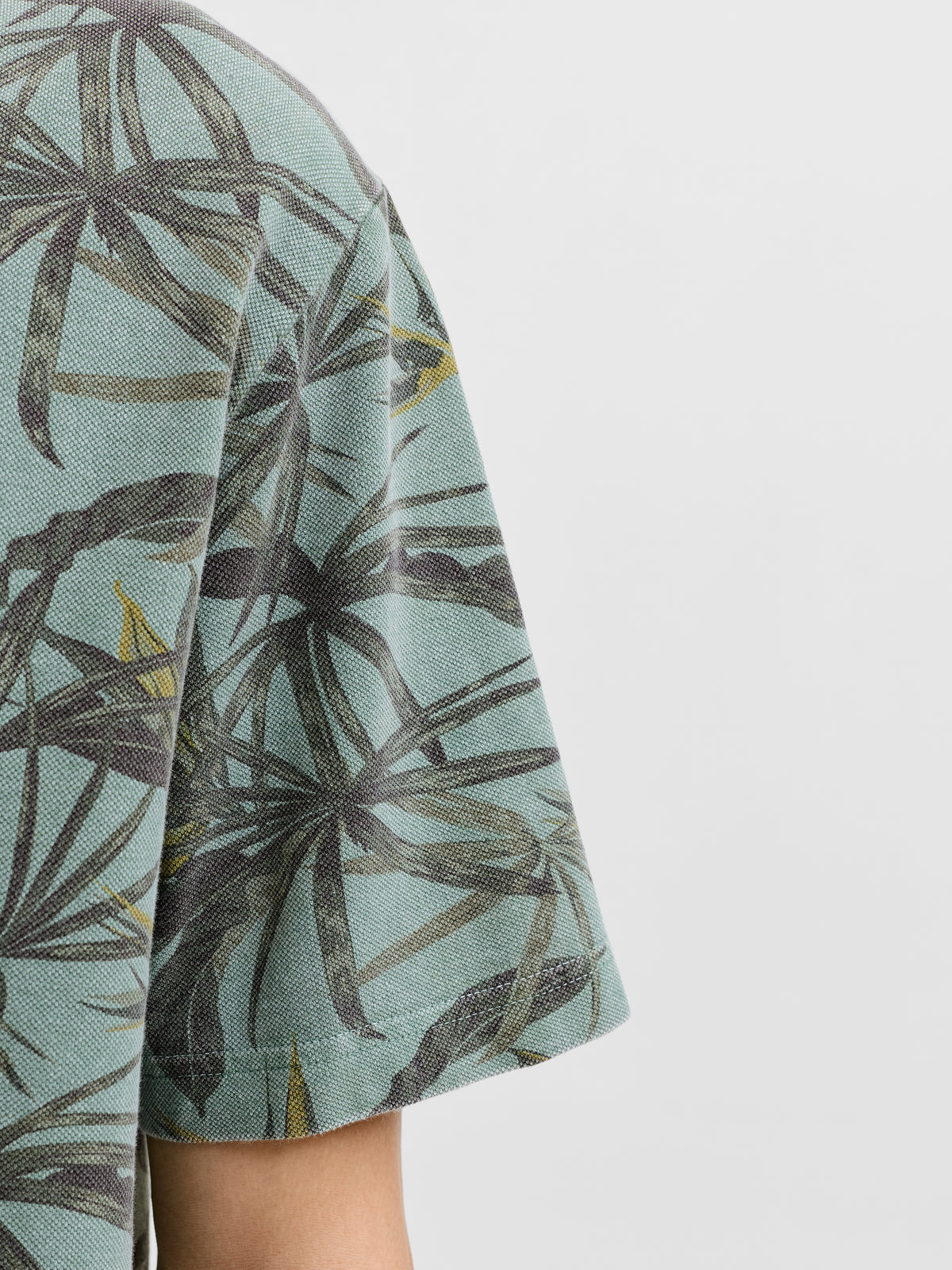 JPRBLUHAWAII AOP SS POLO