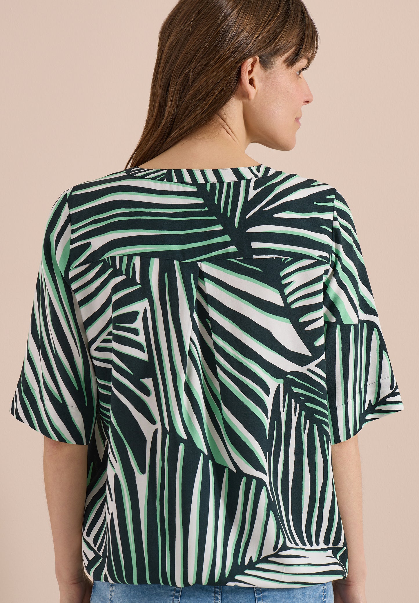 Kurzarm Bluse mit Split Neck und Print