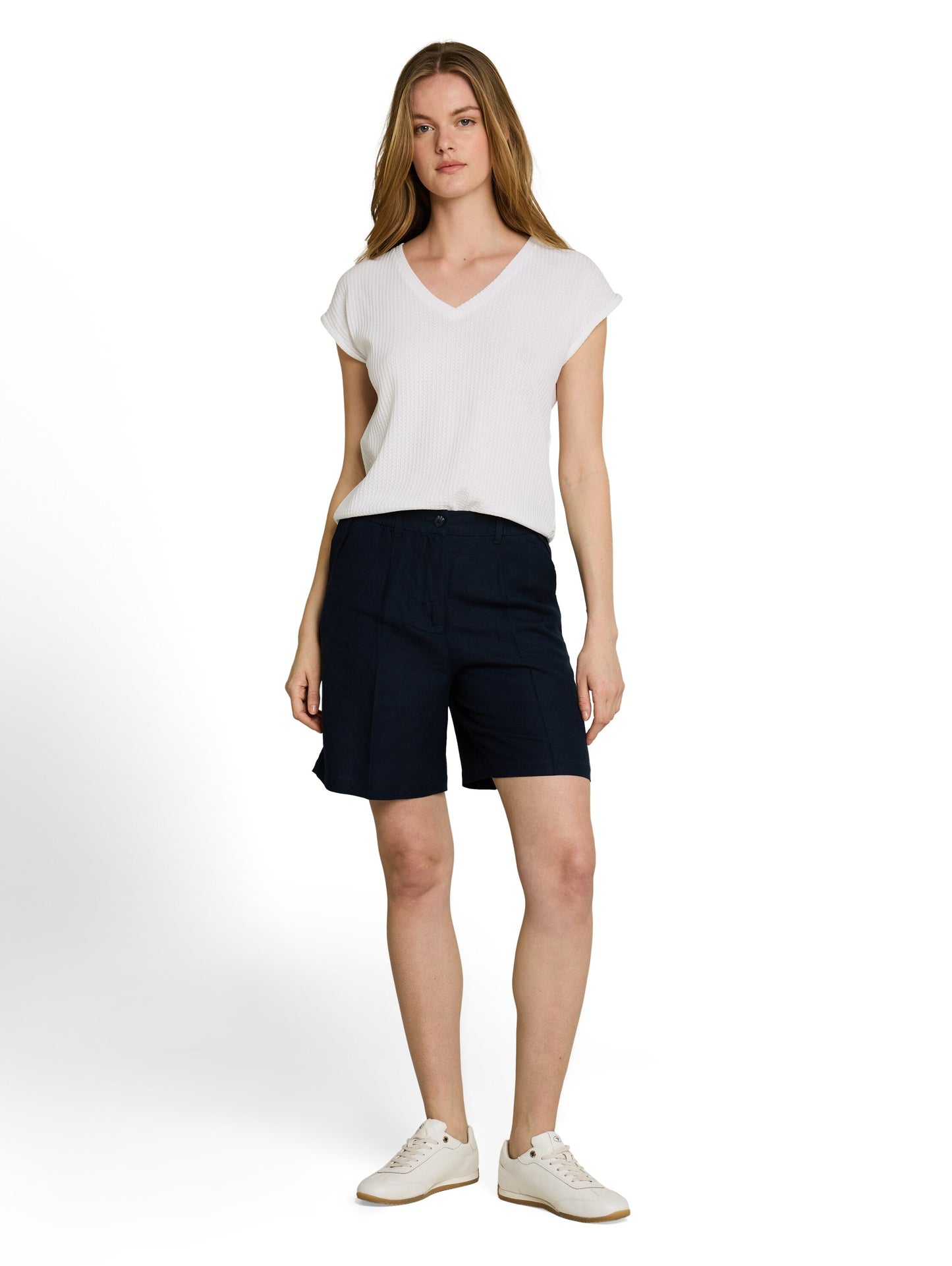 Loose Fit T-Shirt mit V-Ausschnitt
