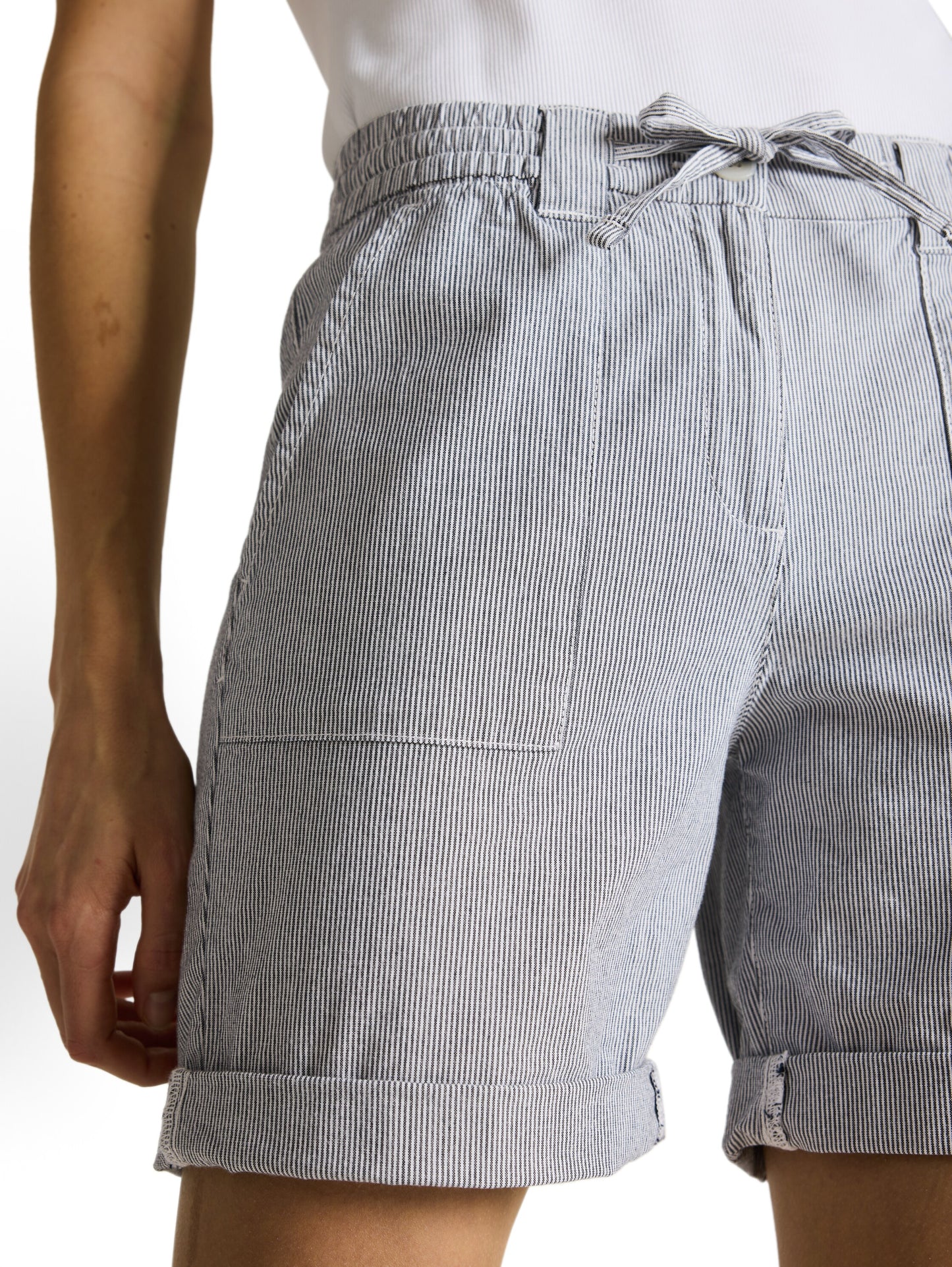 Chino Bermuda Shorts mit Kordelzug