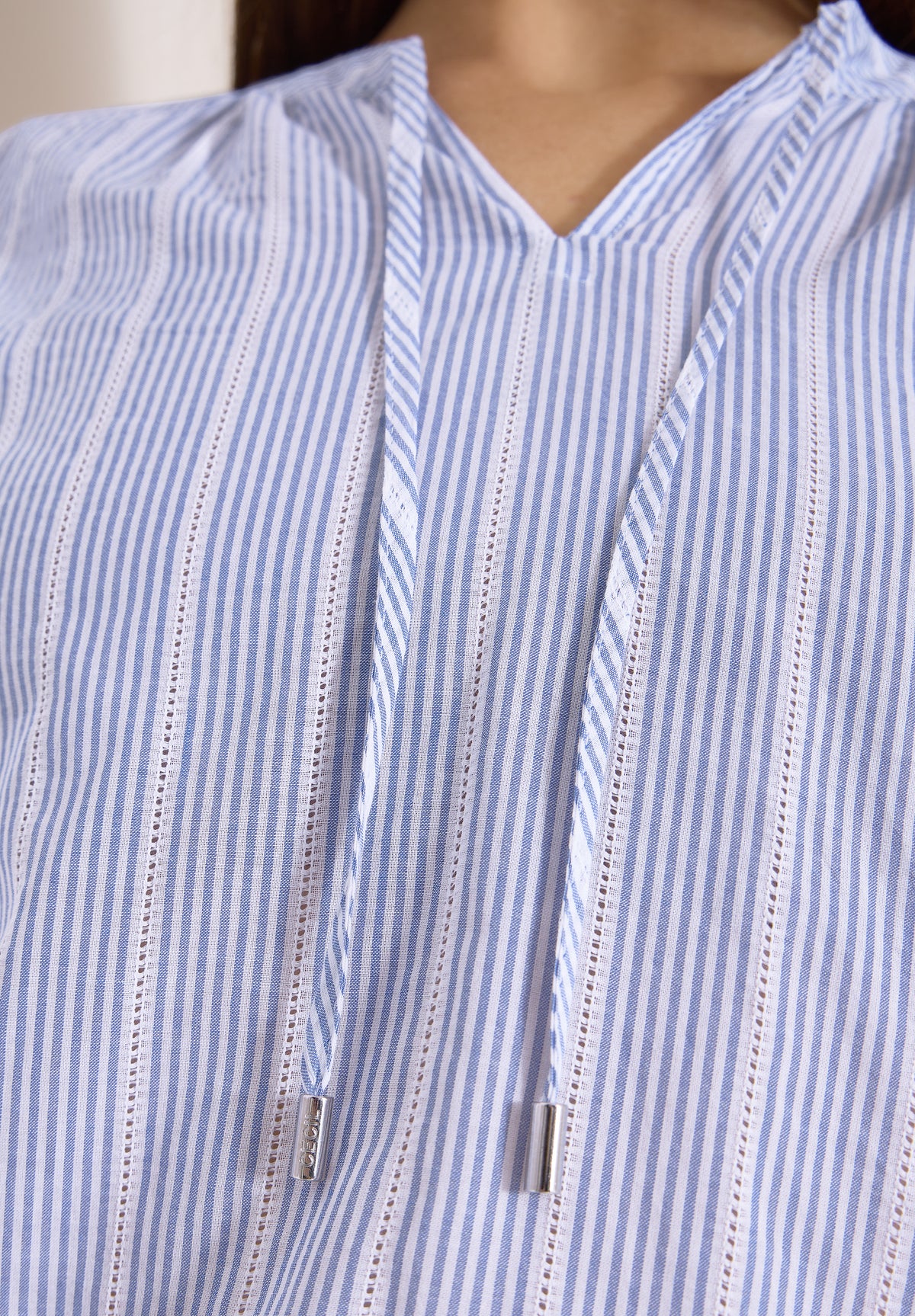 Dropped Shoulder Bluse mit Struktur