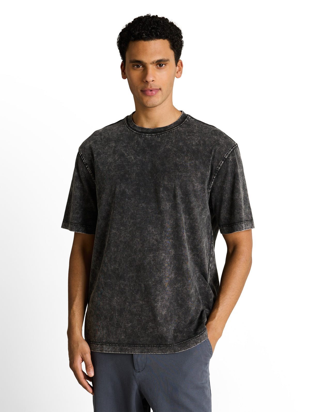 Relaxed Fit T-Shirt mit Washed-Out Effekt