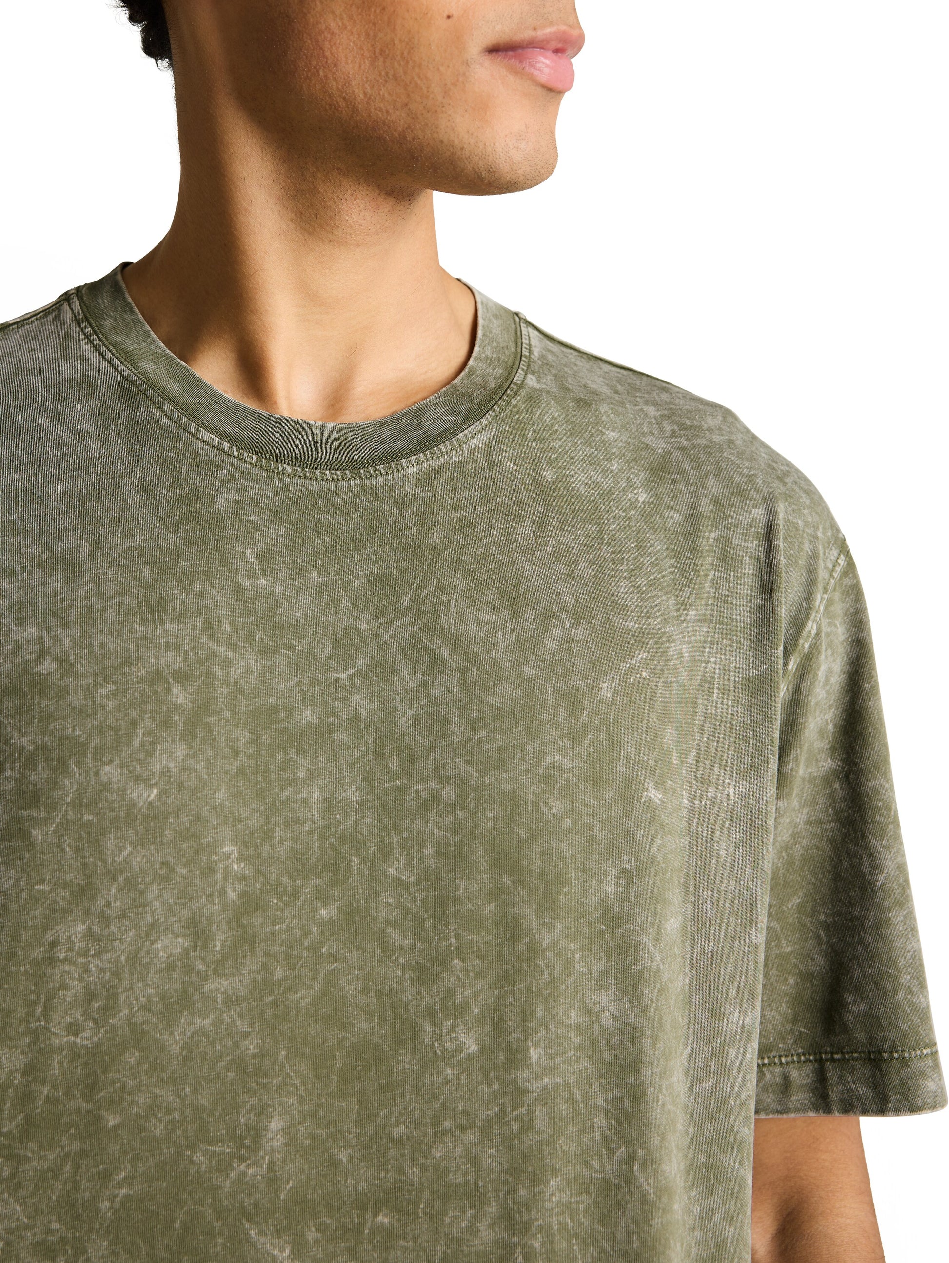 Relaxed Fit T-Shirt mit Washed-Out Effekt