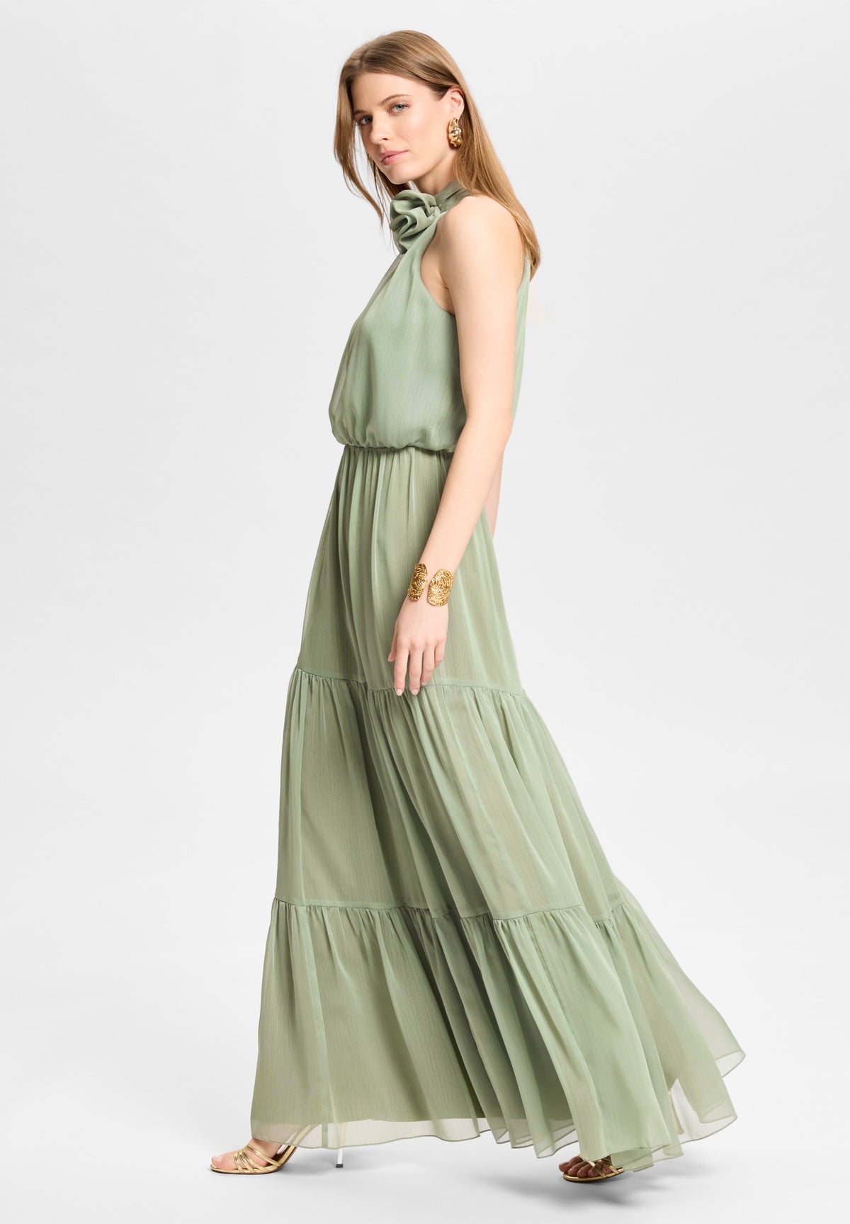 Abendkleid aus Crinkle Chiffon mit Stufenrock