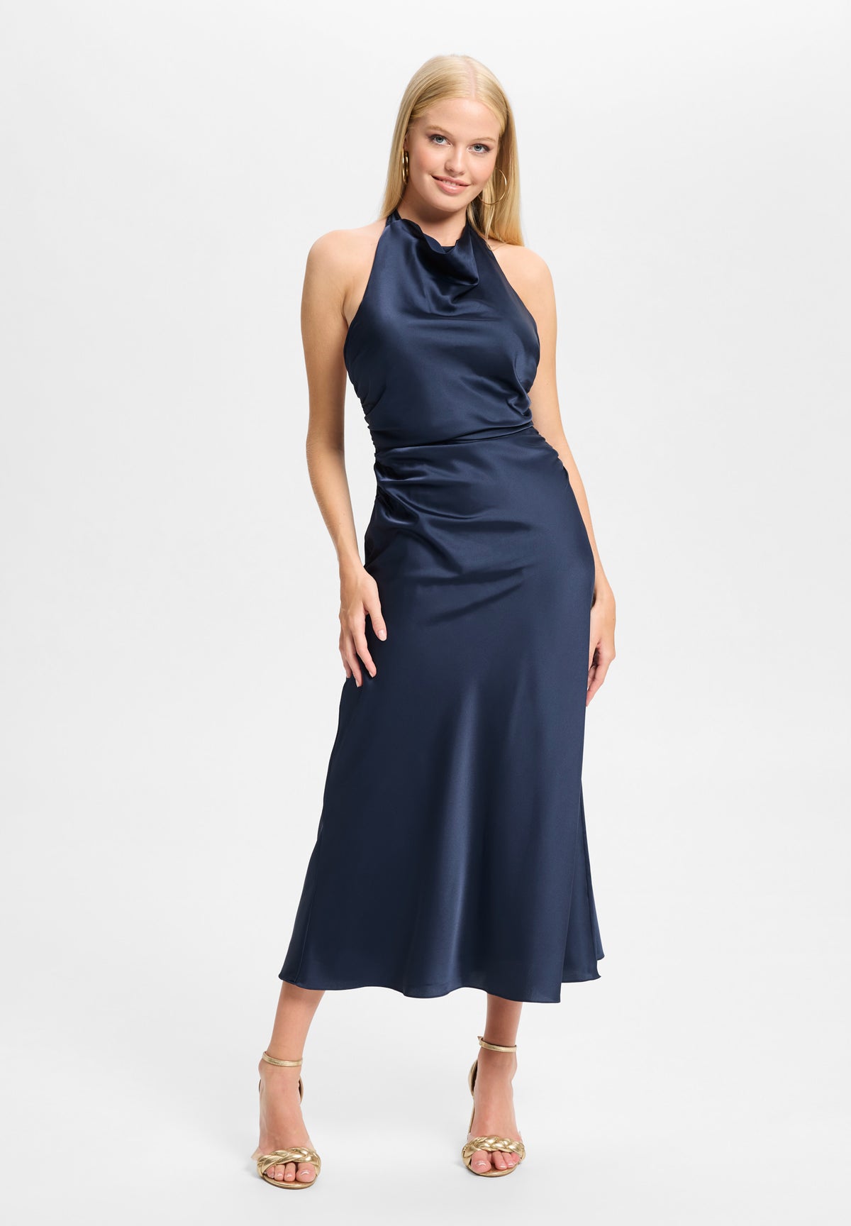 Midikleid aus Satin mit Rückenausschnitt