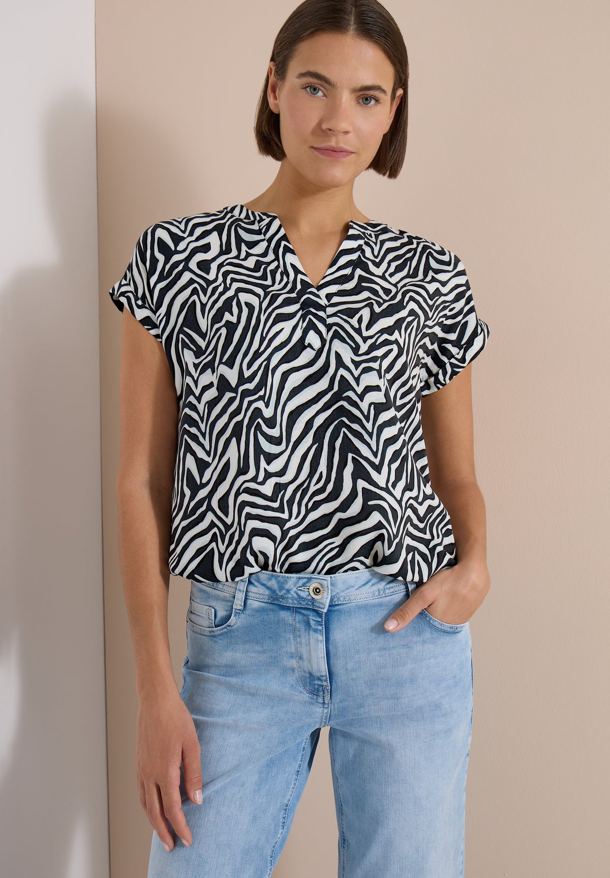 Bluse mit Split Neck und Zebra-Print