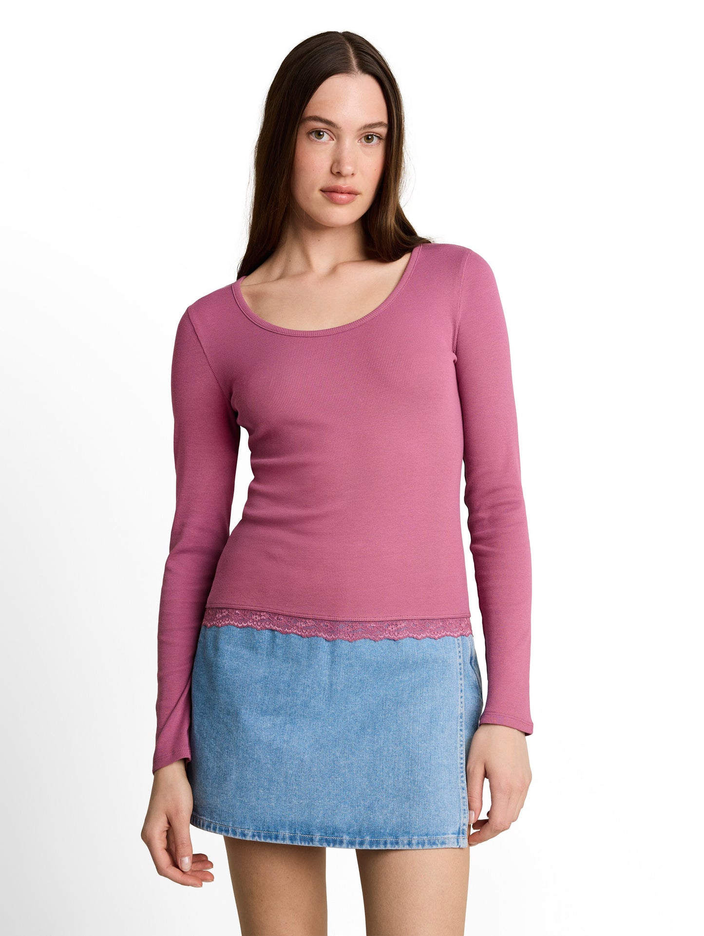 Langarmshirt mit Spitze