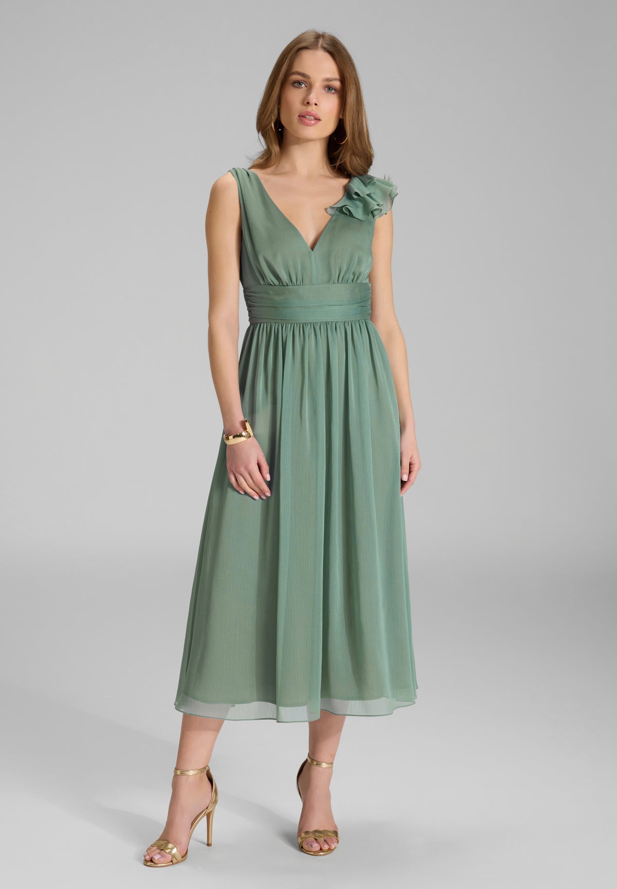 Cocktailkleid aus Crinkle Chiffon mit Volant Detail