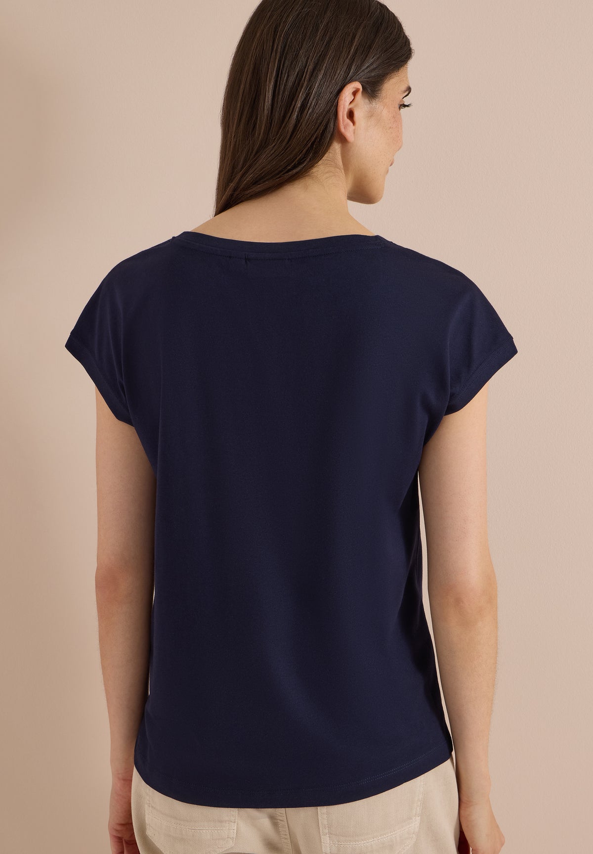 T-Shirt mit Boat Neck und Frontprint