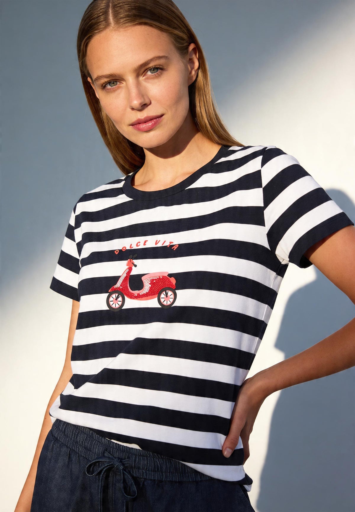 Streifenshirt mit Paillettenroller