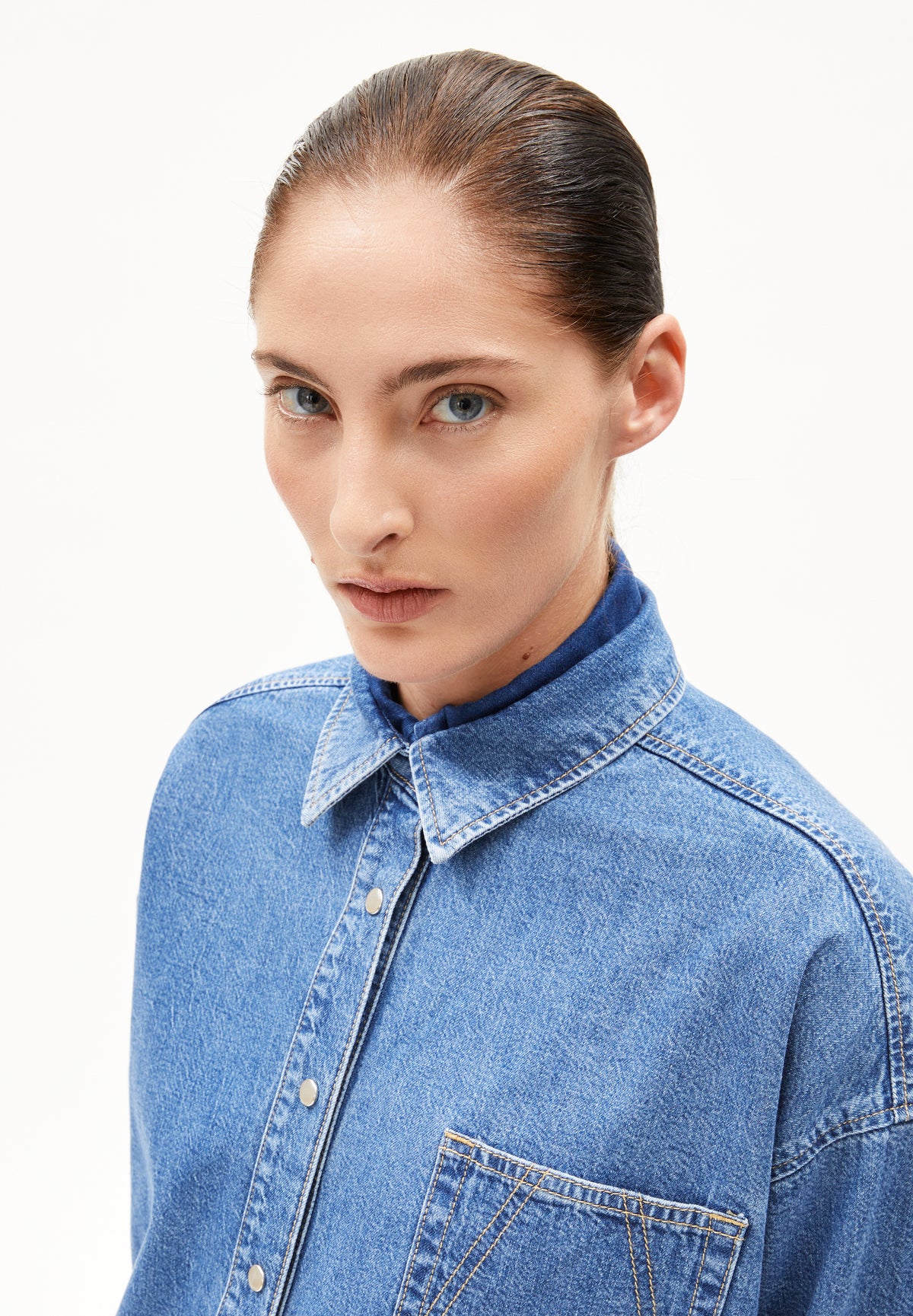 NALAANI DENIM BLOUSE