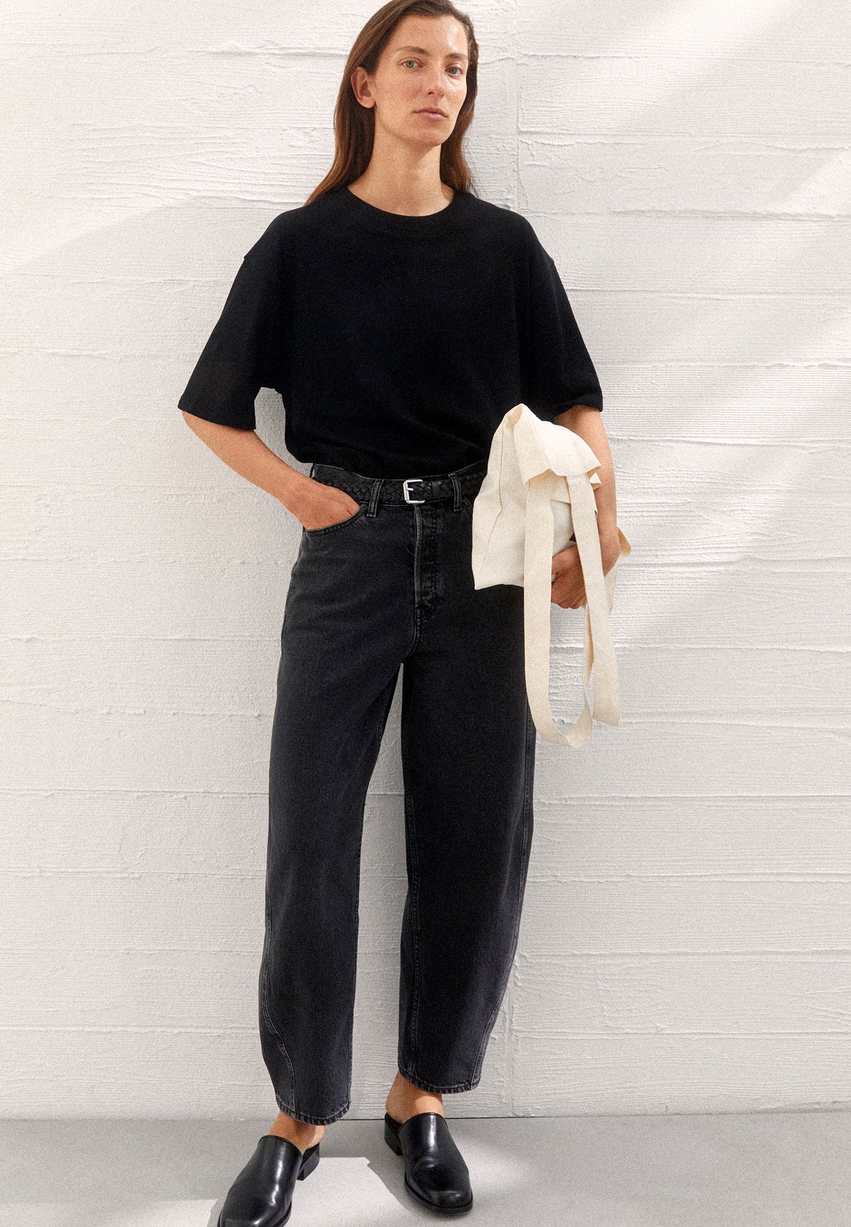 BAARLY HIGH WAIST BARREL JEAN